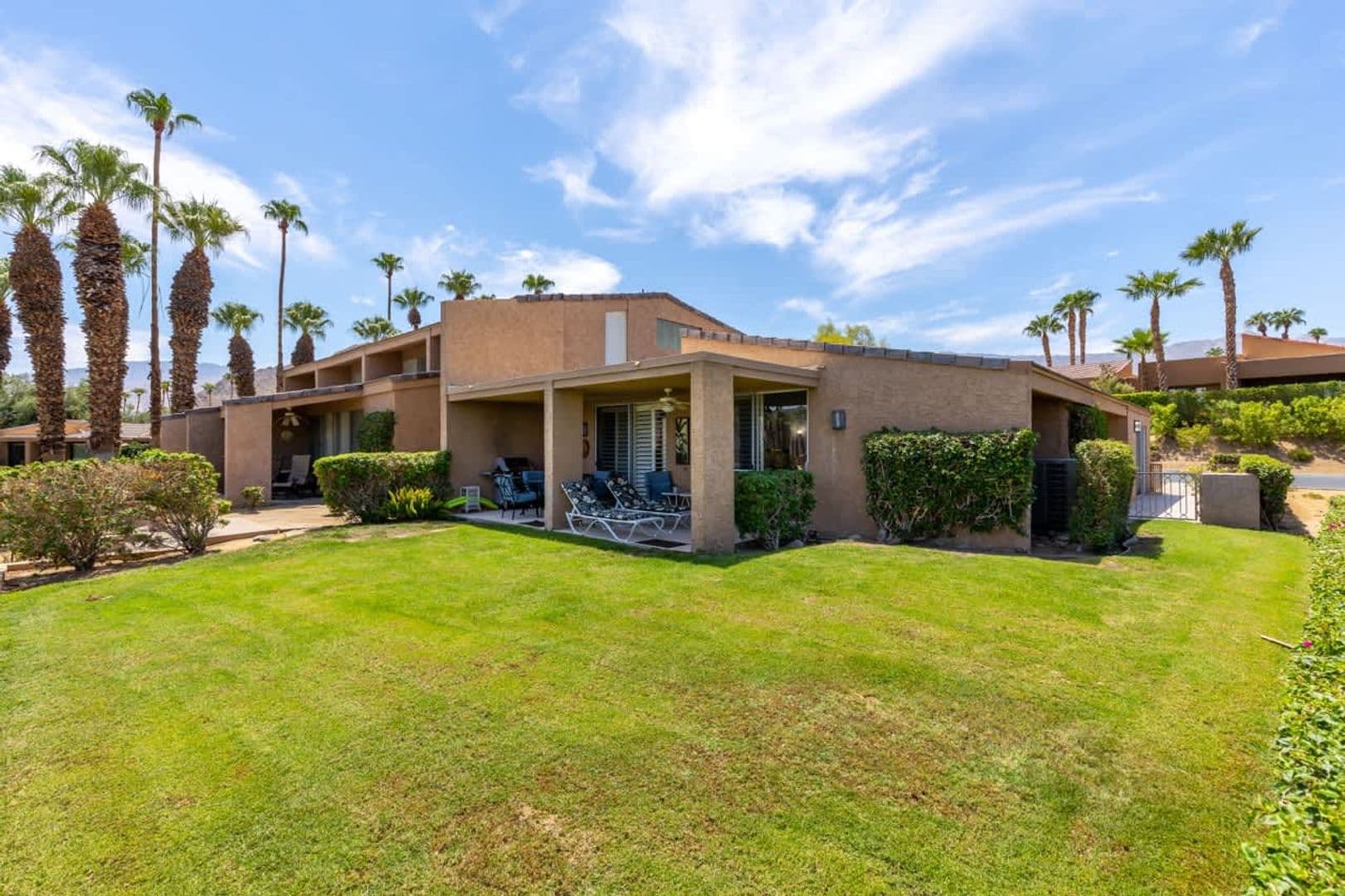 Palm Desert House: 48872 Quercus Ln