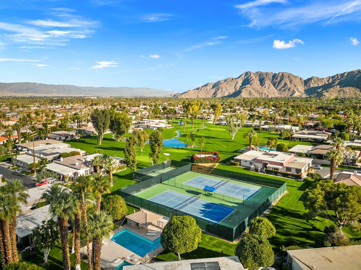 Indian Wells House: 74939 Via Lago