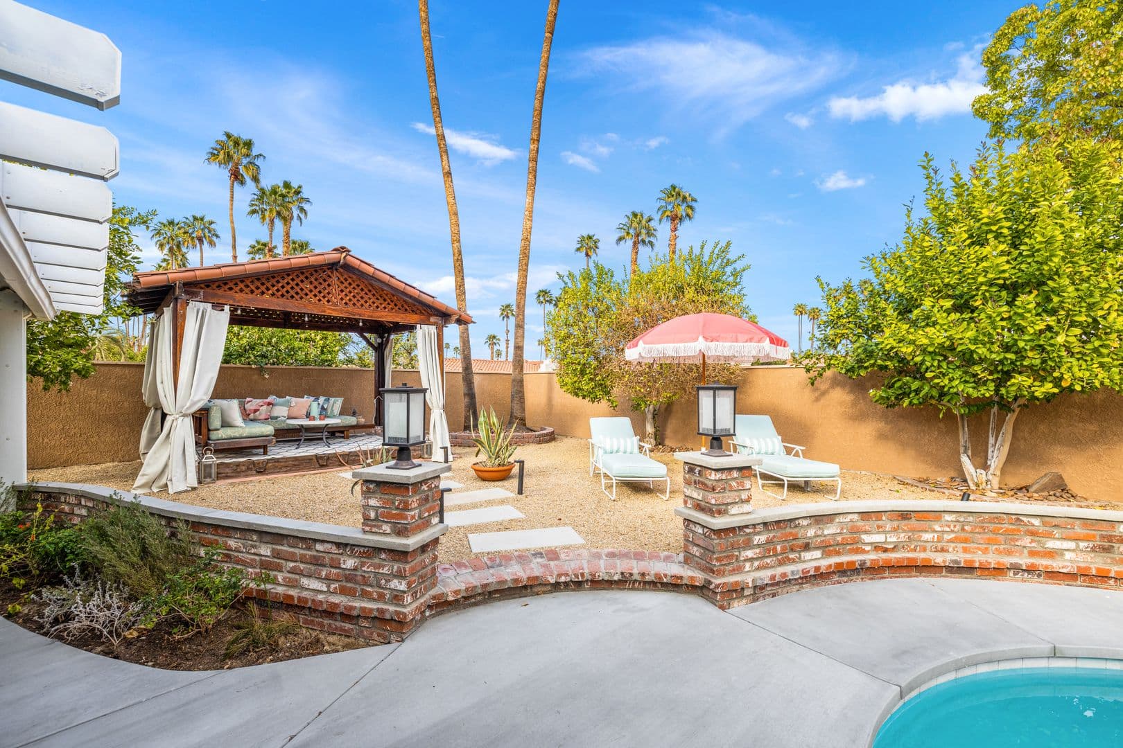 Palm Springs House: 1334 S San Joaquin Dr