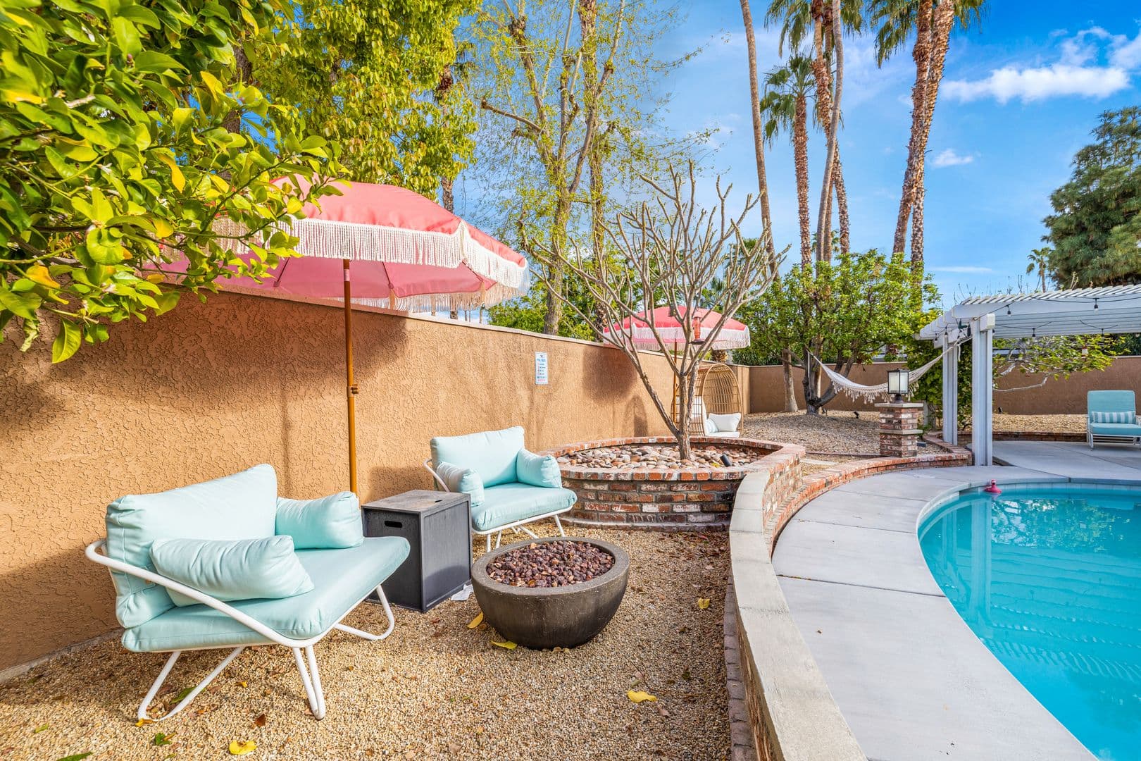 Palm Springs House: 1334 S San Joaquin Dr