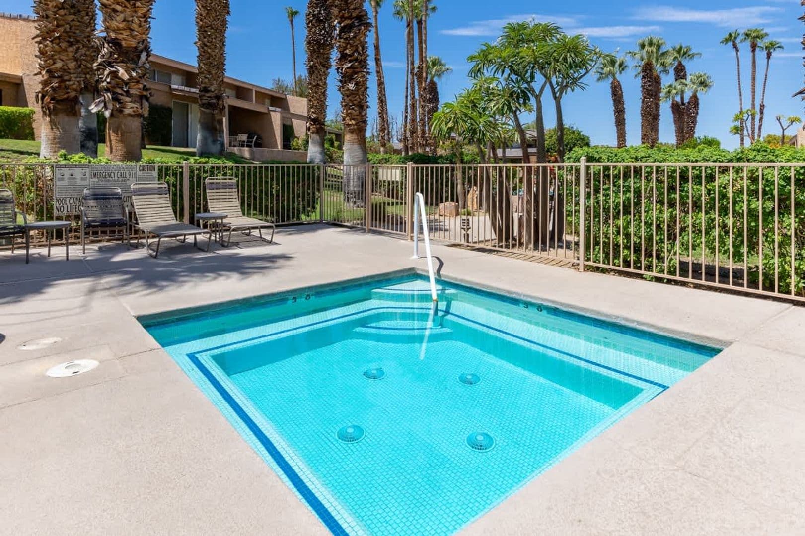Palm Desert House: 48872 Quercus Ln