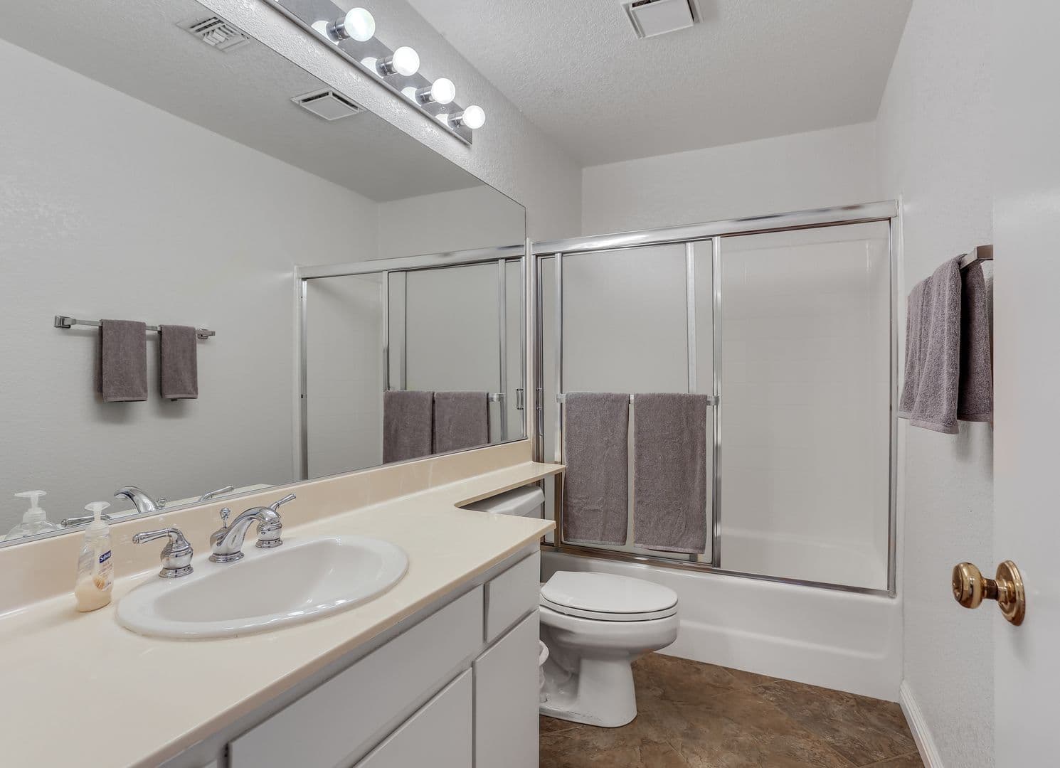 Palm Springs House: 2701 E Mesquite Ave. E-24