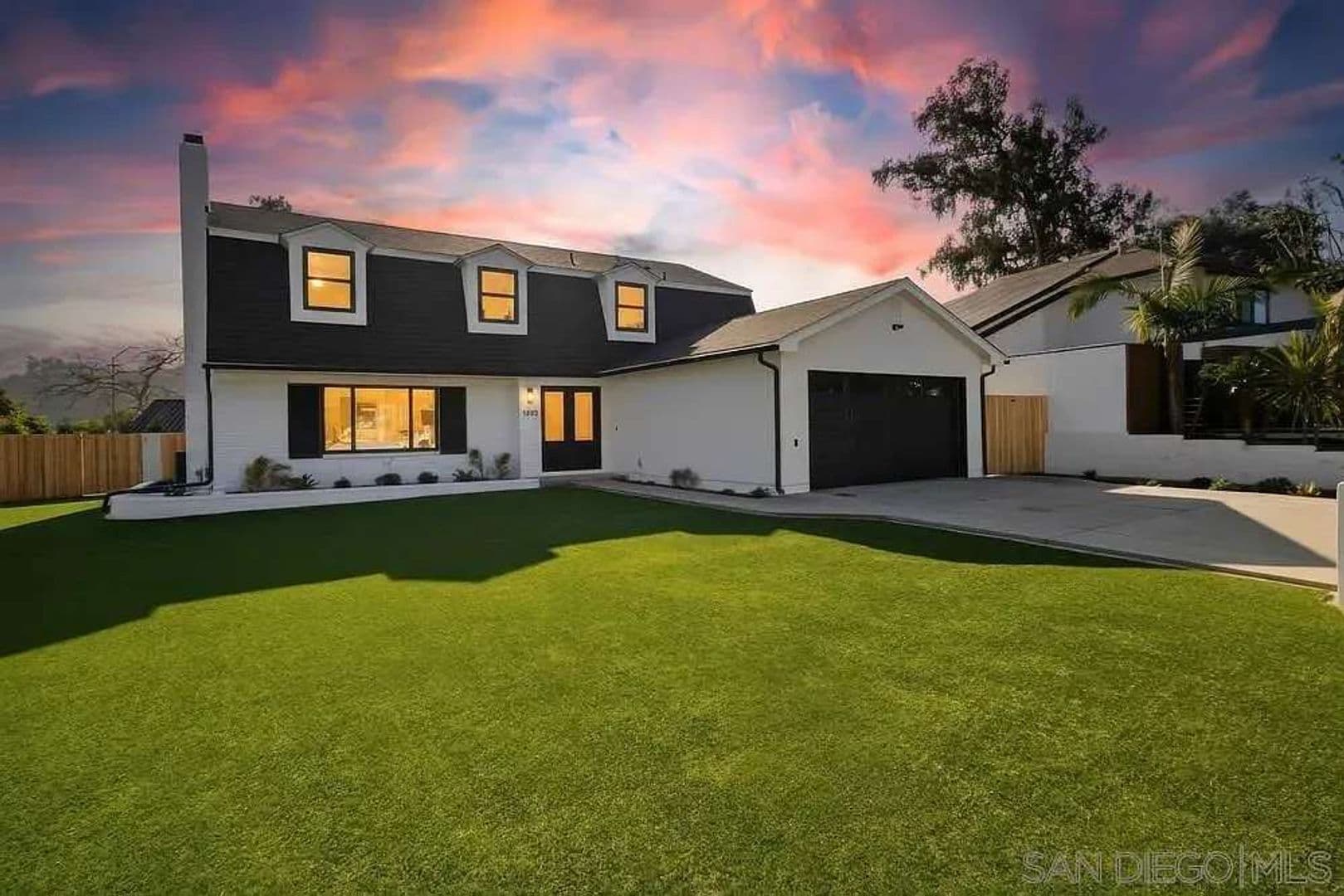 San Diego House: 5865 Cozzens Street