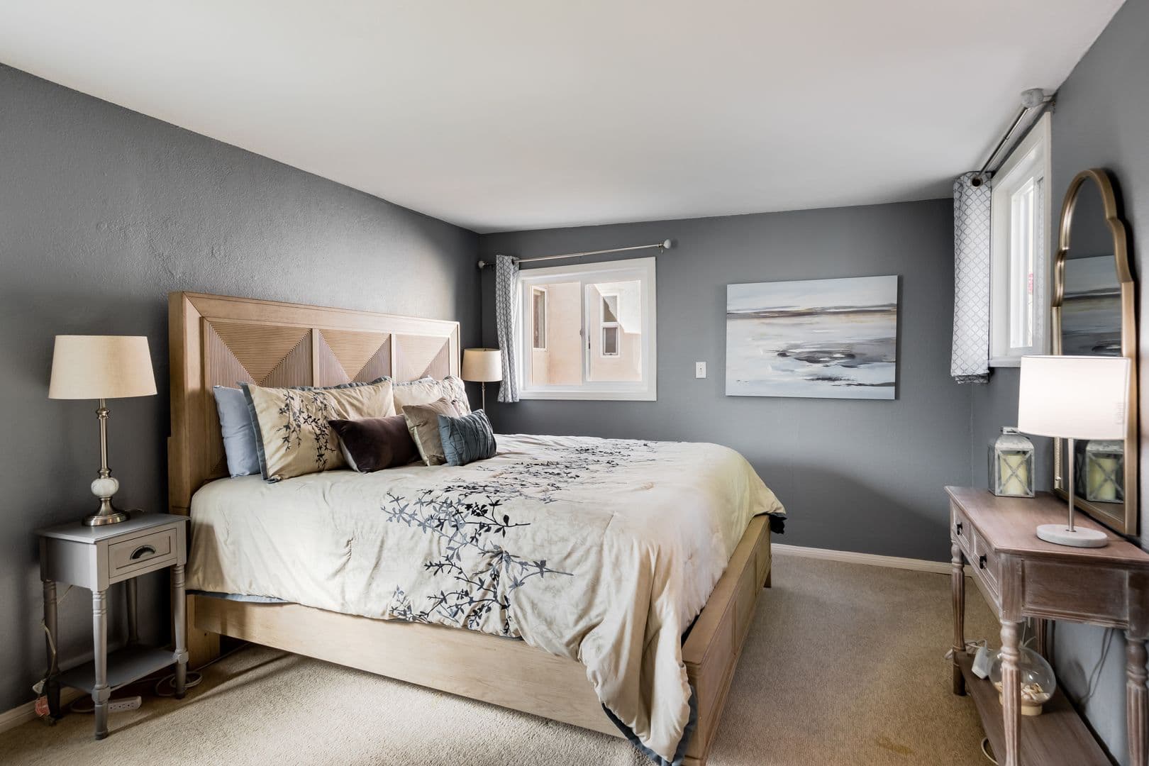 Palm Springs House: 477 East Via Colusa