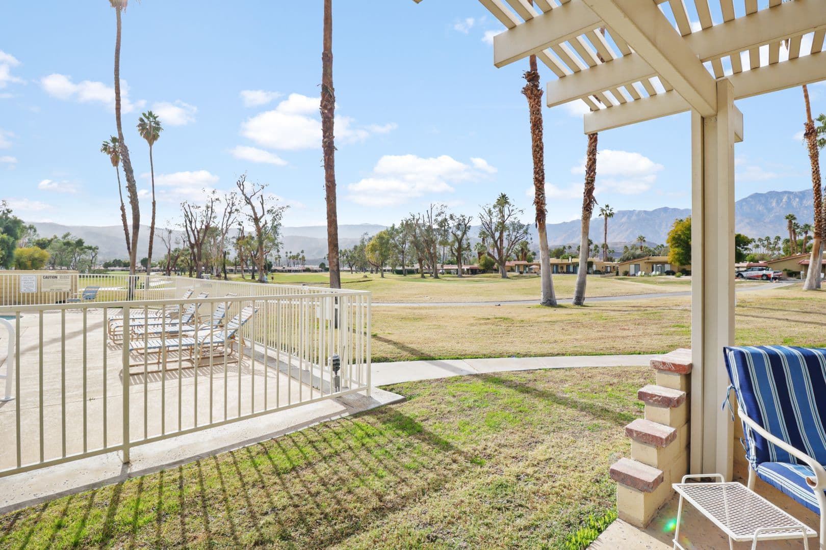 Cathedral City House: 68859 Paseo Real