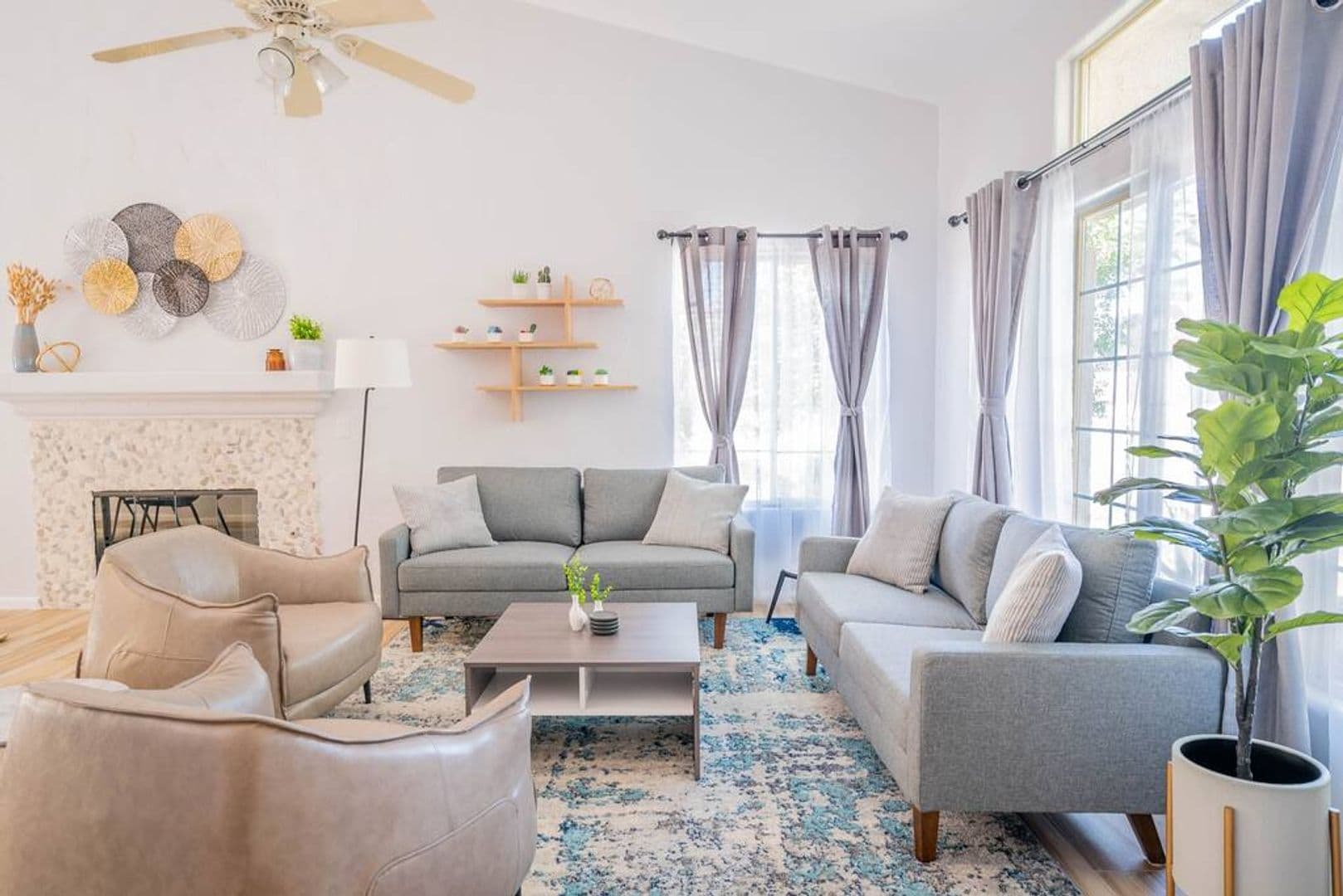 La Quinta House: 79150 Ocotillo Dr