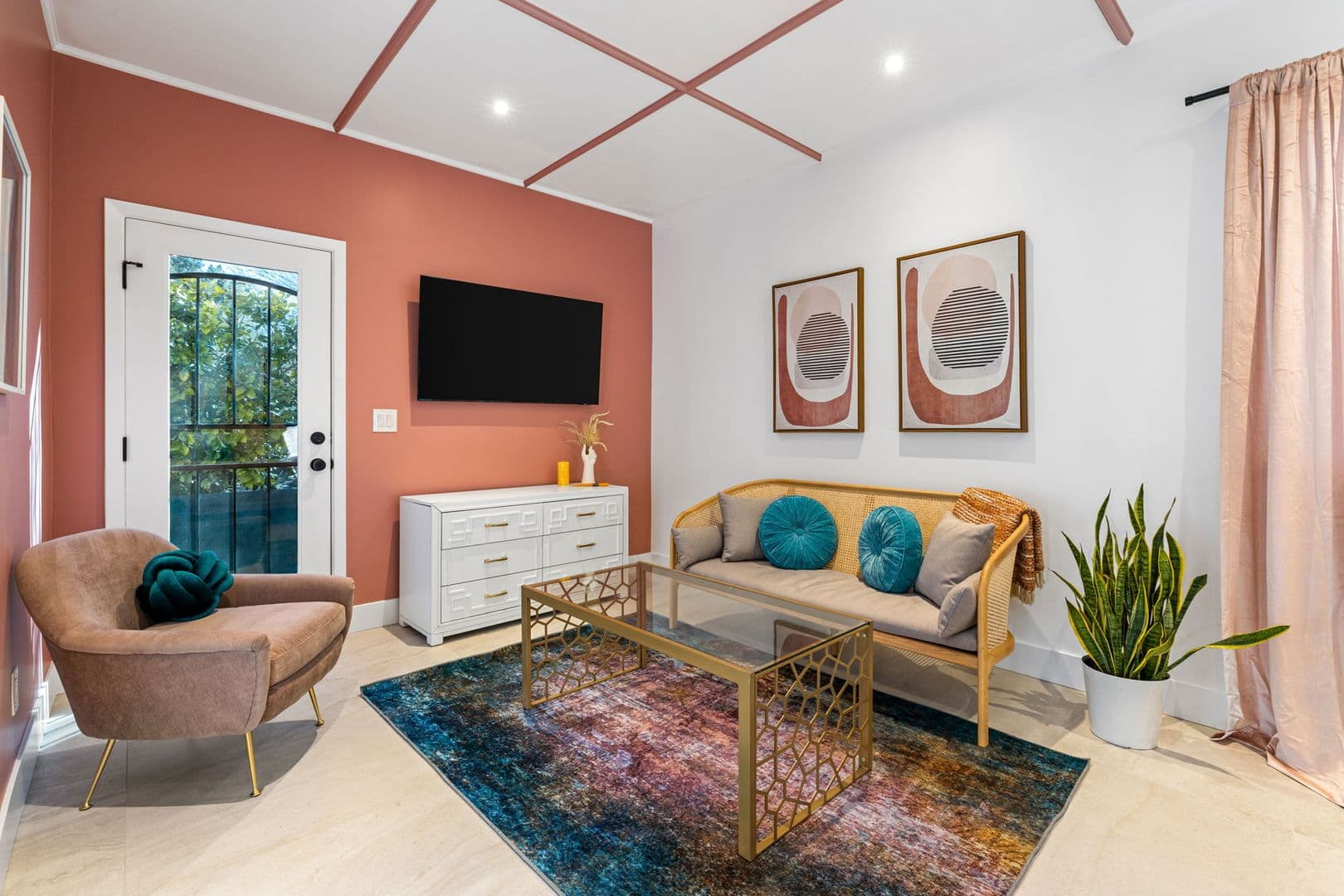Palm Springs House: 2325 N Girasol Ave