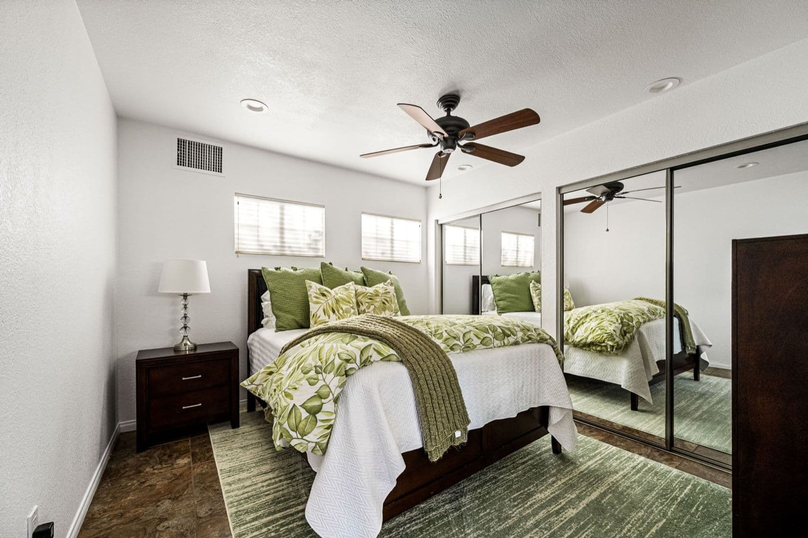 Palm Desert House: 73255 Grapevine Street