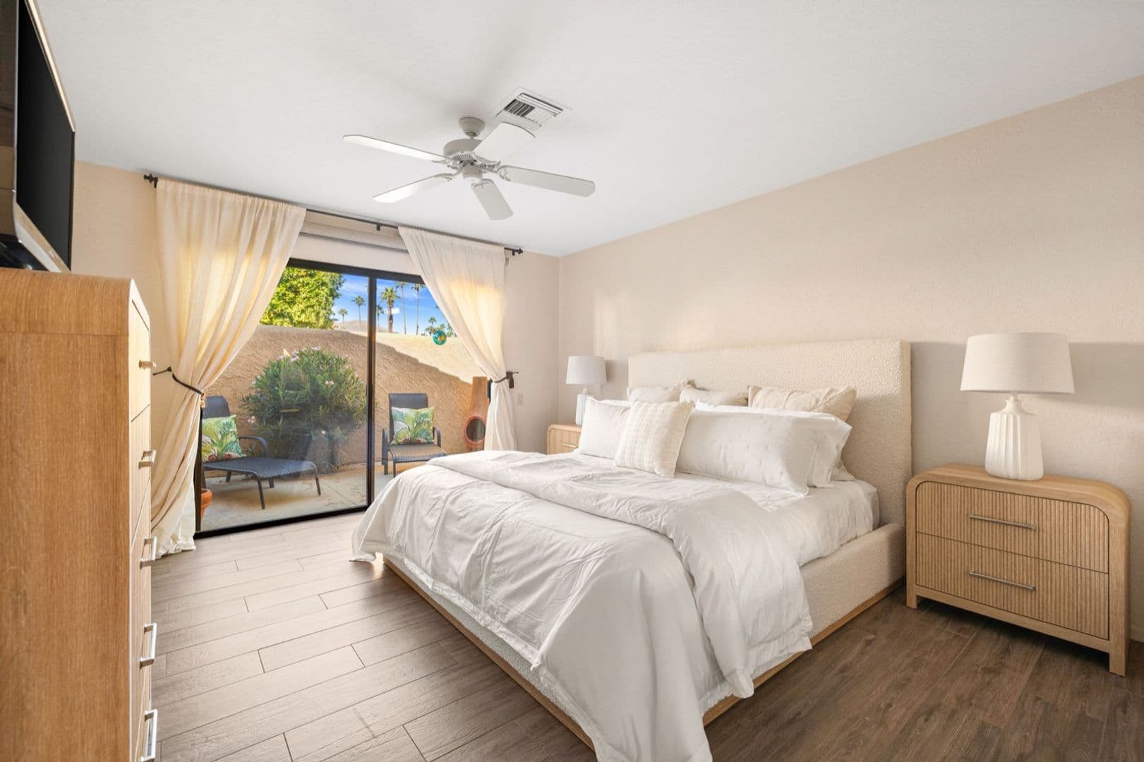 Palm Desert House: 49035 Mariposa Drive