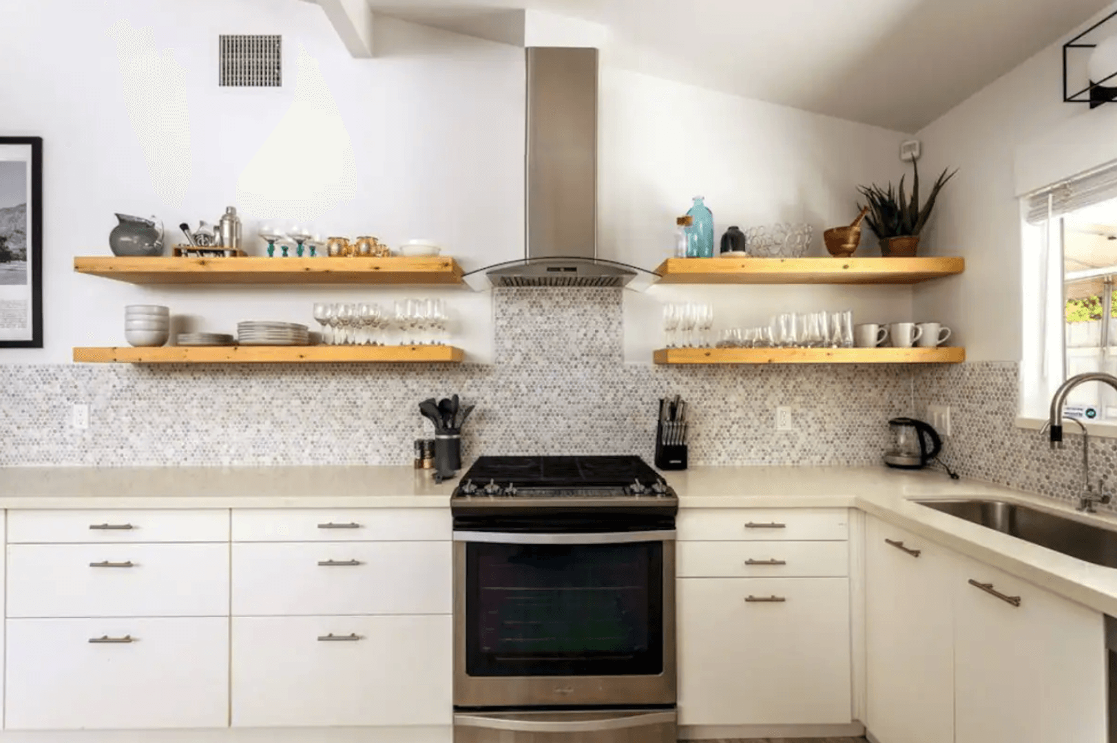 Palm Springs House: 547 N Sunrise Way