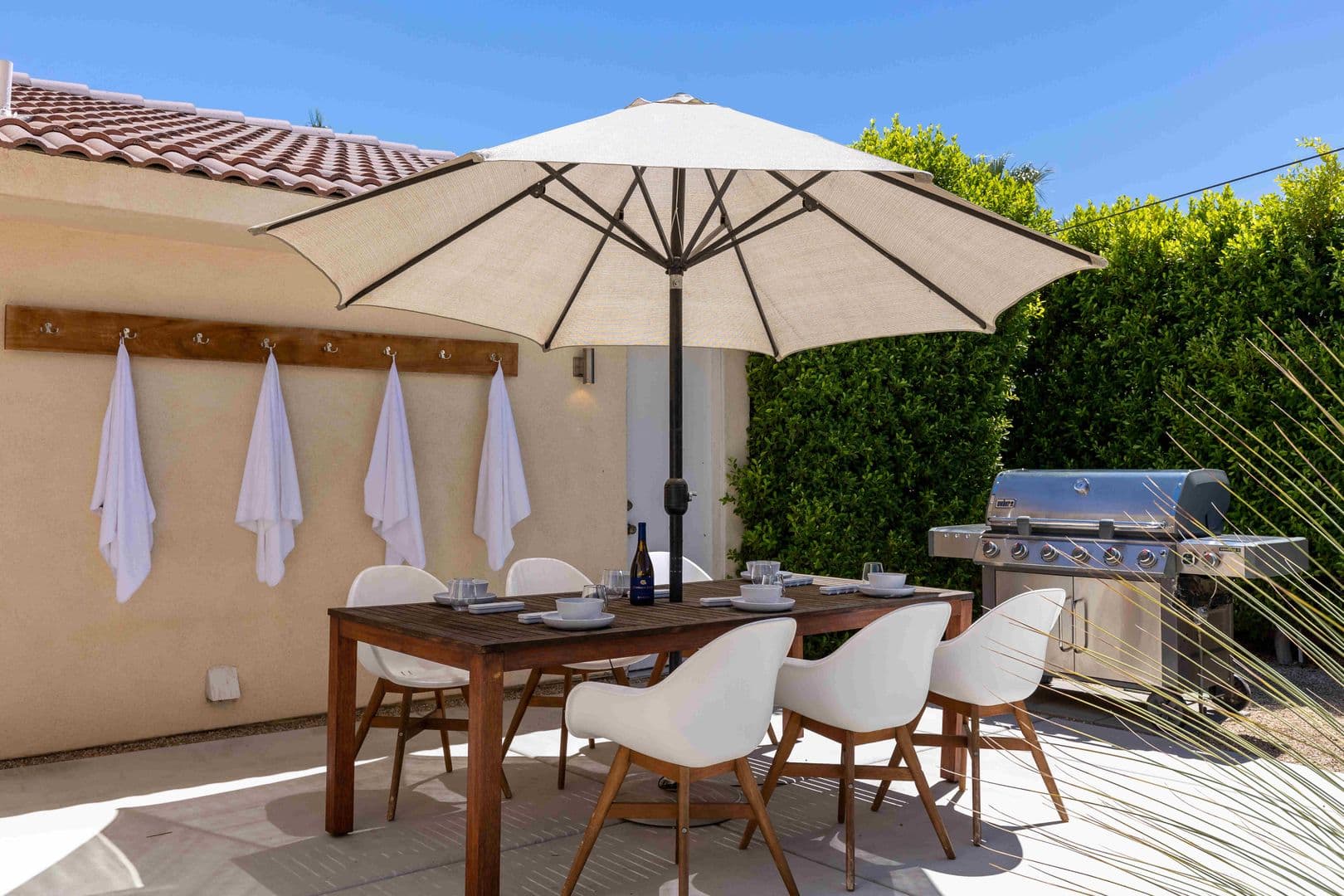 Palm Springs House: 2355 W Nicola Rd