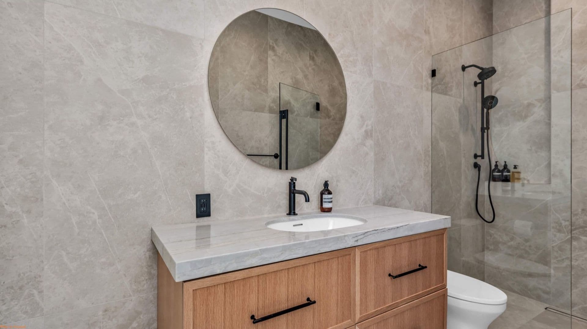 Palm Springs House: 875 Tamarisk Rd