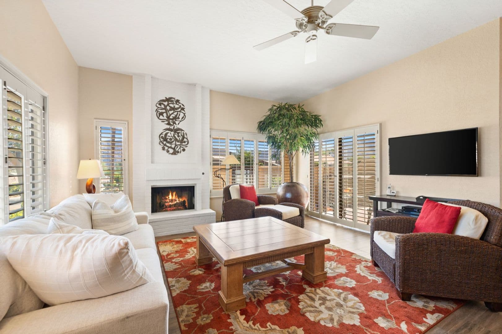 Palm Desert House: 49035 Mariposa Drive