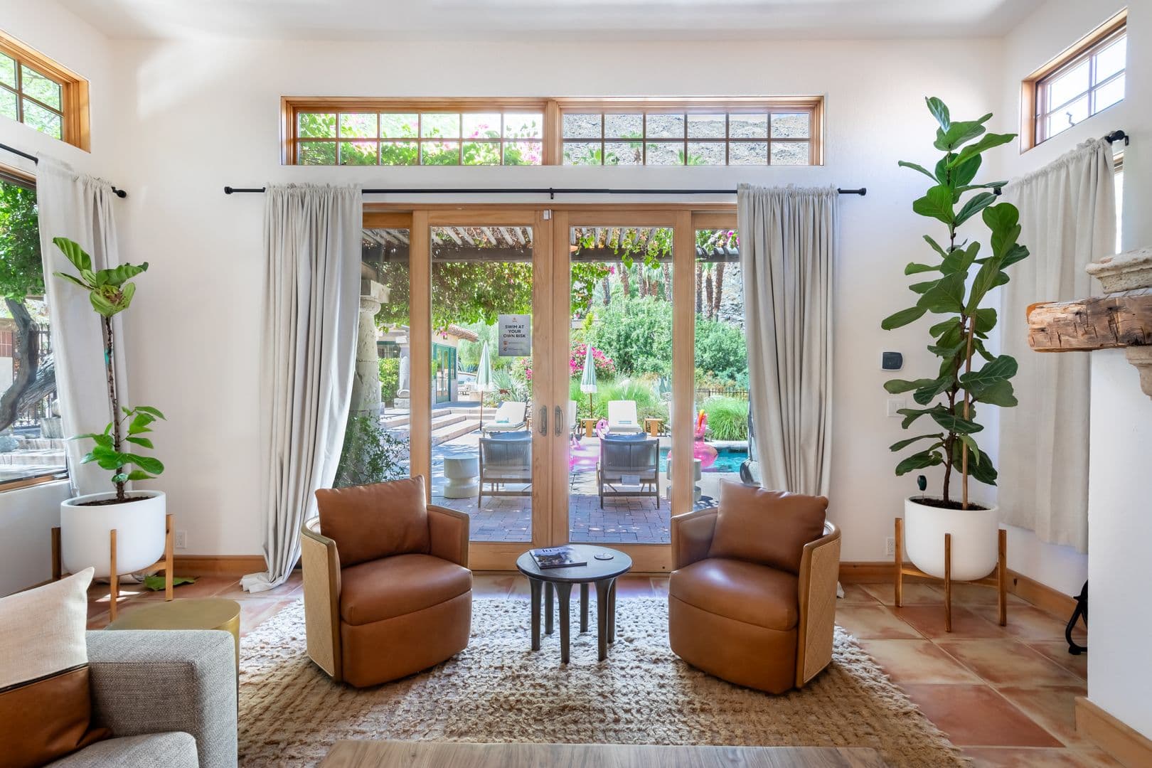 Palm Springs House: 690 West Linda Vista Drive
