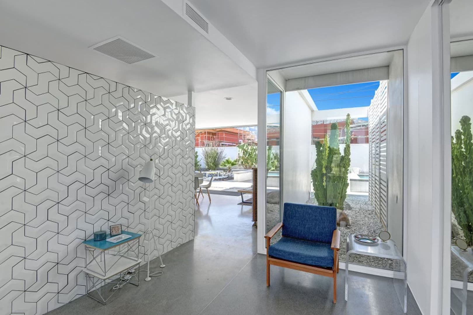 Palm Springs House: 3133 N Sunnyview Dr
