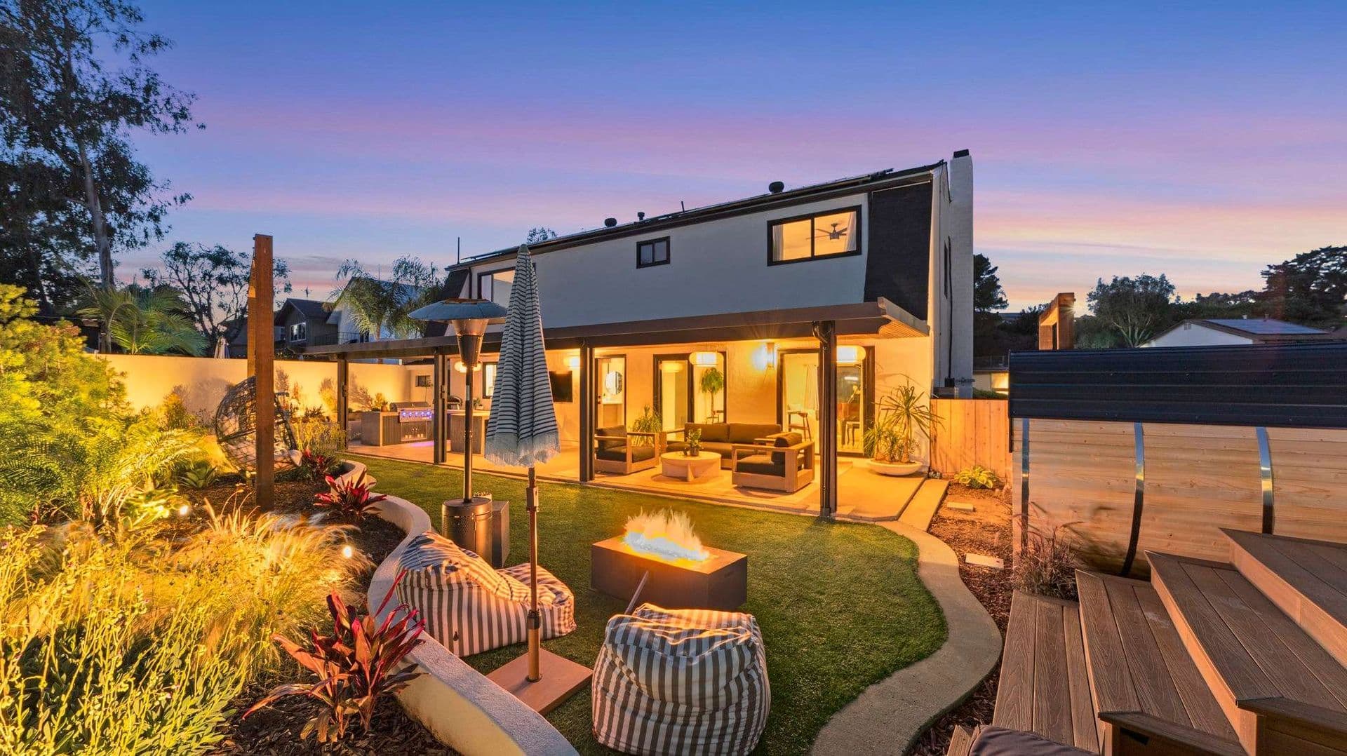 San Diego House: 5865 Cozzens Street