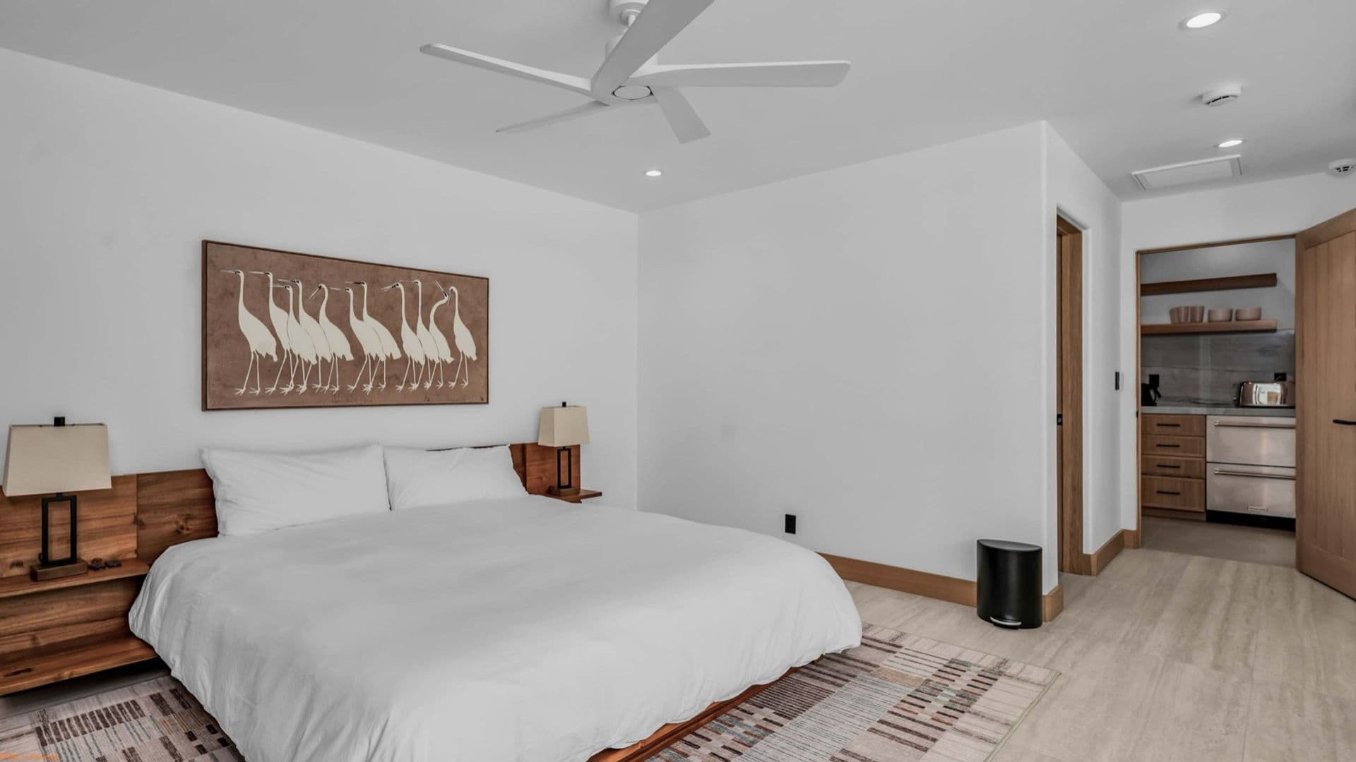 Palm Springs House: 875 Tamarisk Rd