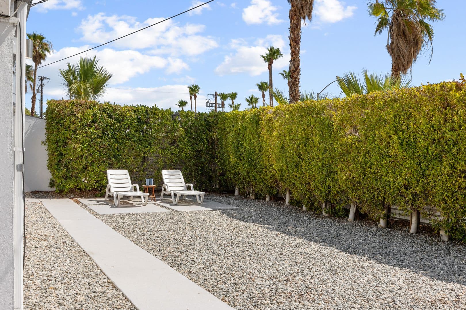 Palm Springs House: 915 E Racquet Club Rd