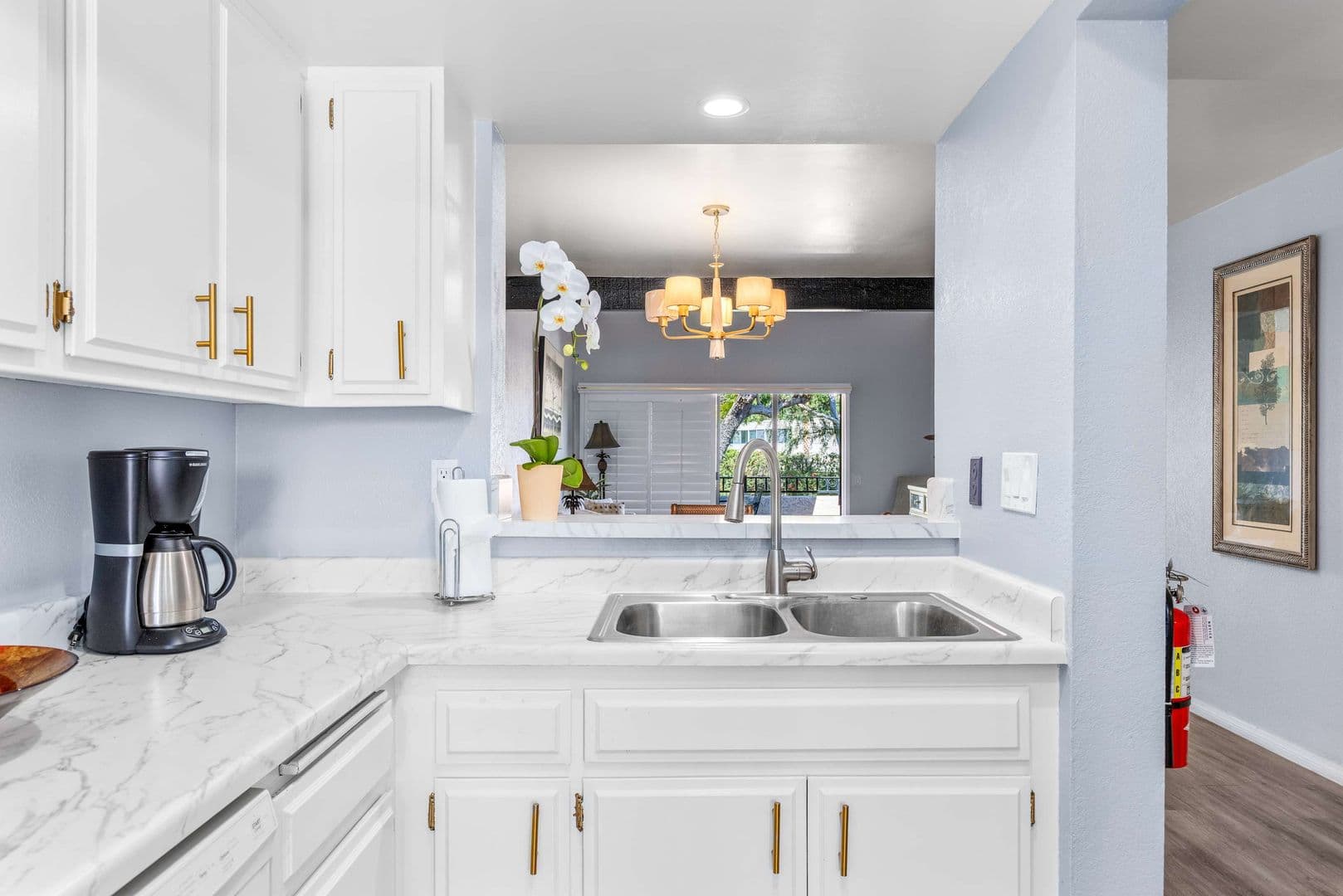 Palm Springs House: 2345 S Cherokee Way