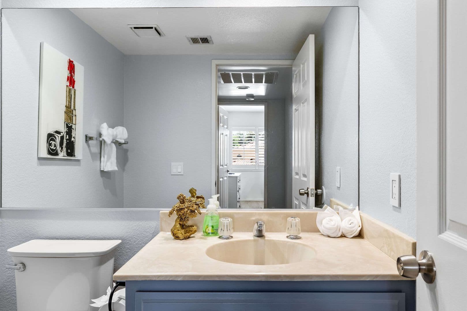 Palm Springs House: 2345 S Cherokee Way