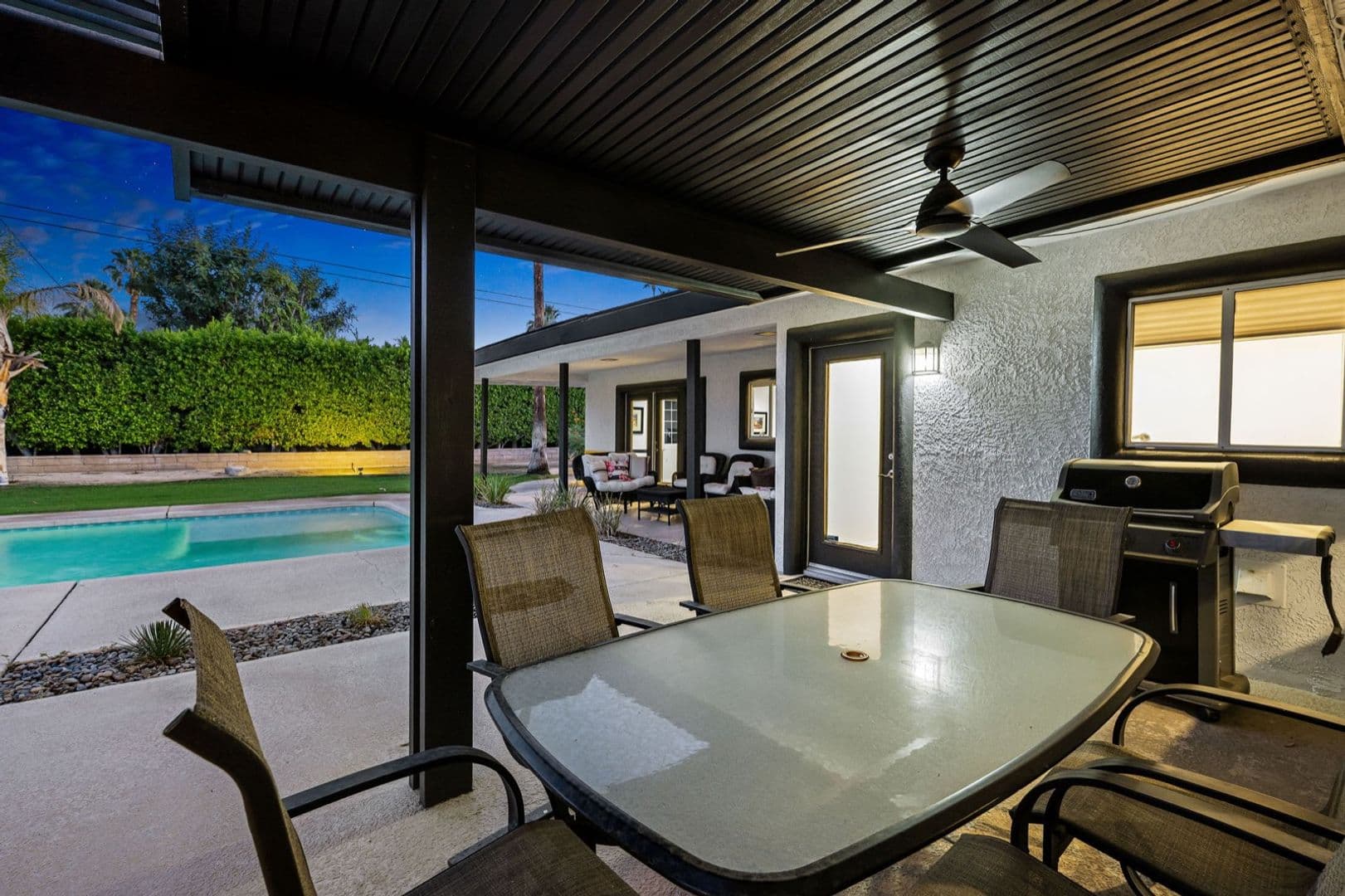Palm Desert House: 73255 Grapevine Street