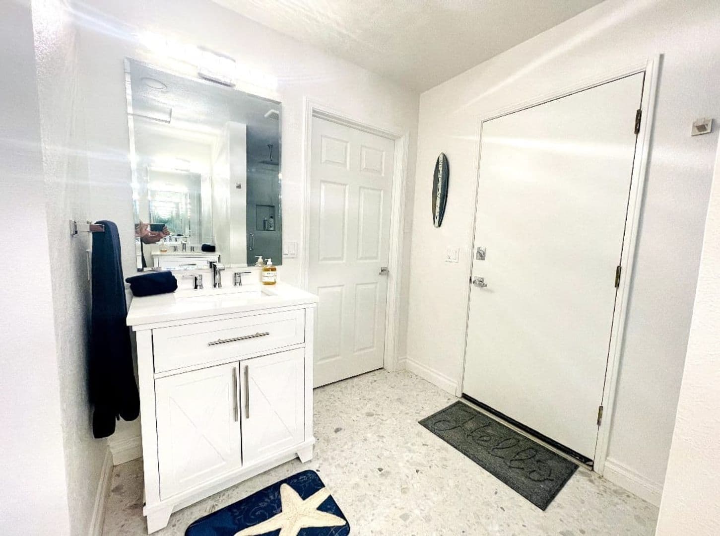 Fallbrook House: 1412 El Nido Dr