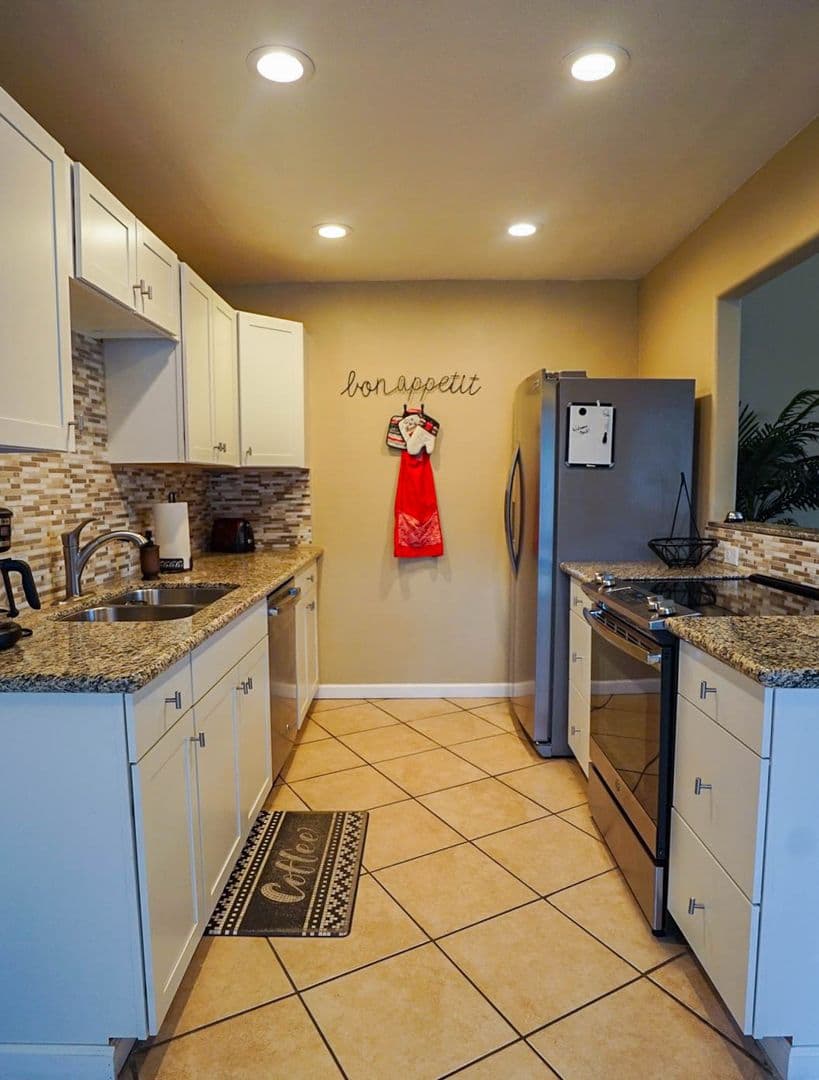 Cathedral City House: 68368 Calle Leon