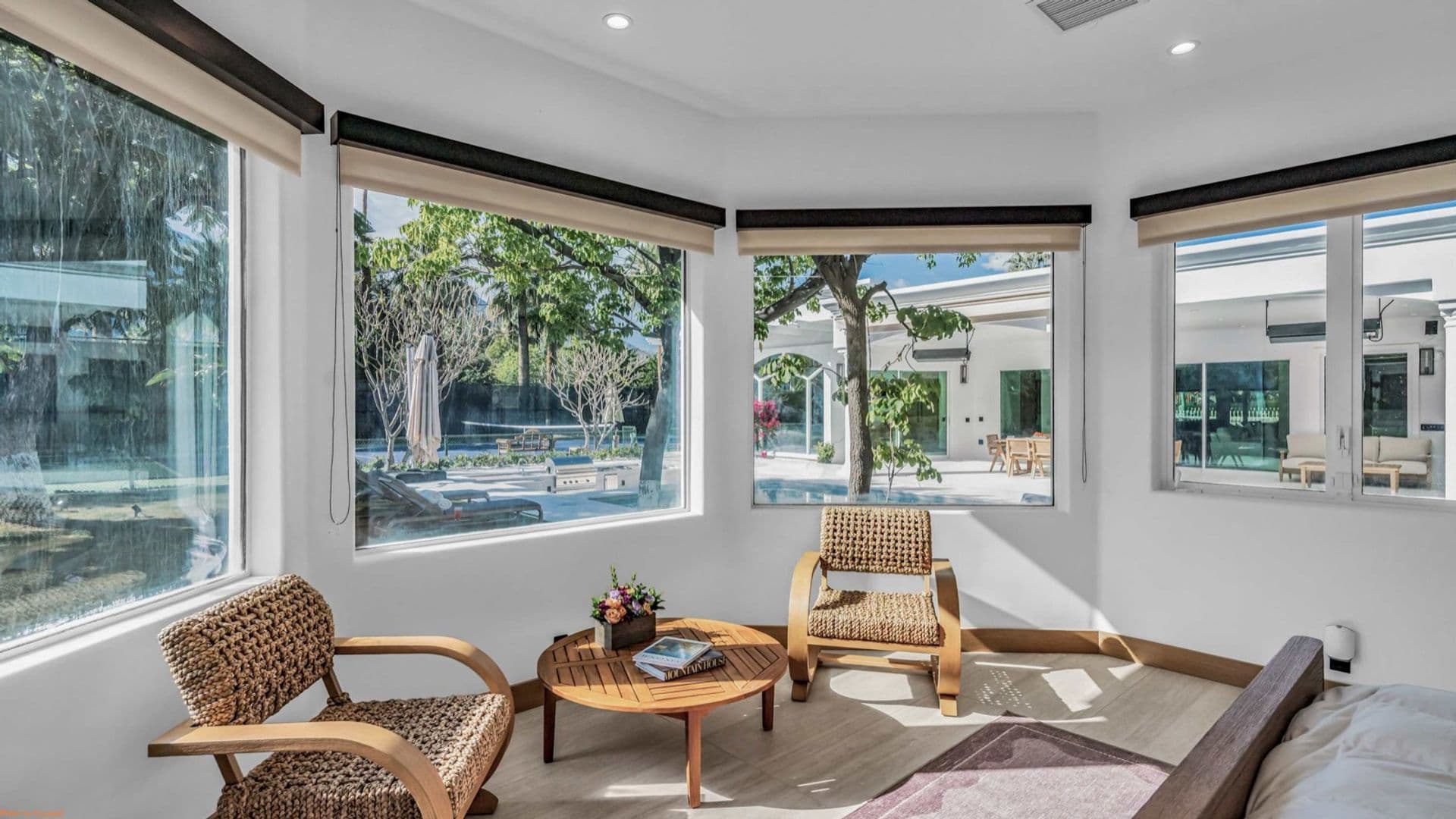 Palm Springs House: 875 Tamarisk Rd