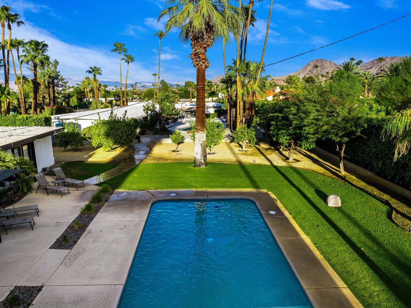 Palm Desert House: 73255 Grapevine Street