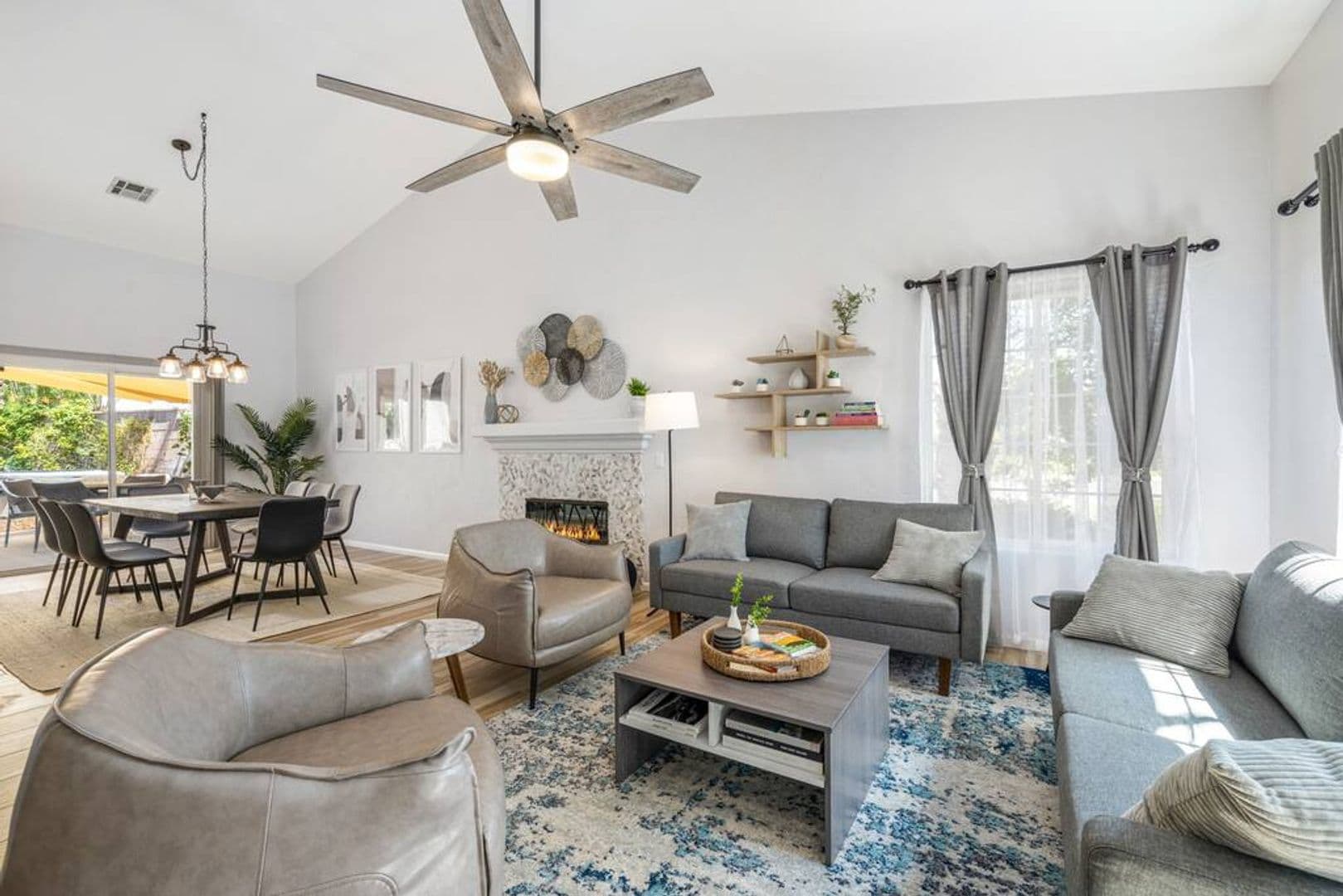La Quinta House: 79150 Ocotillo Dr