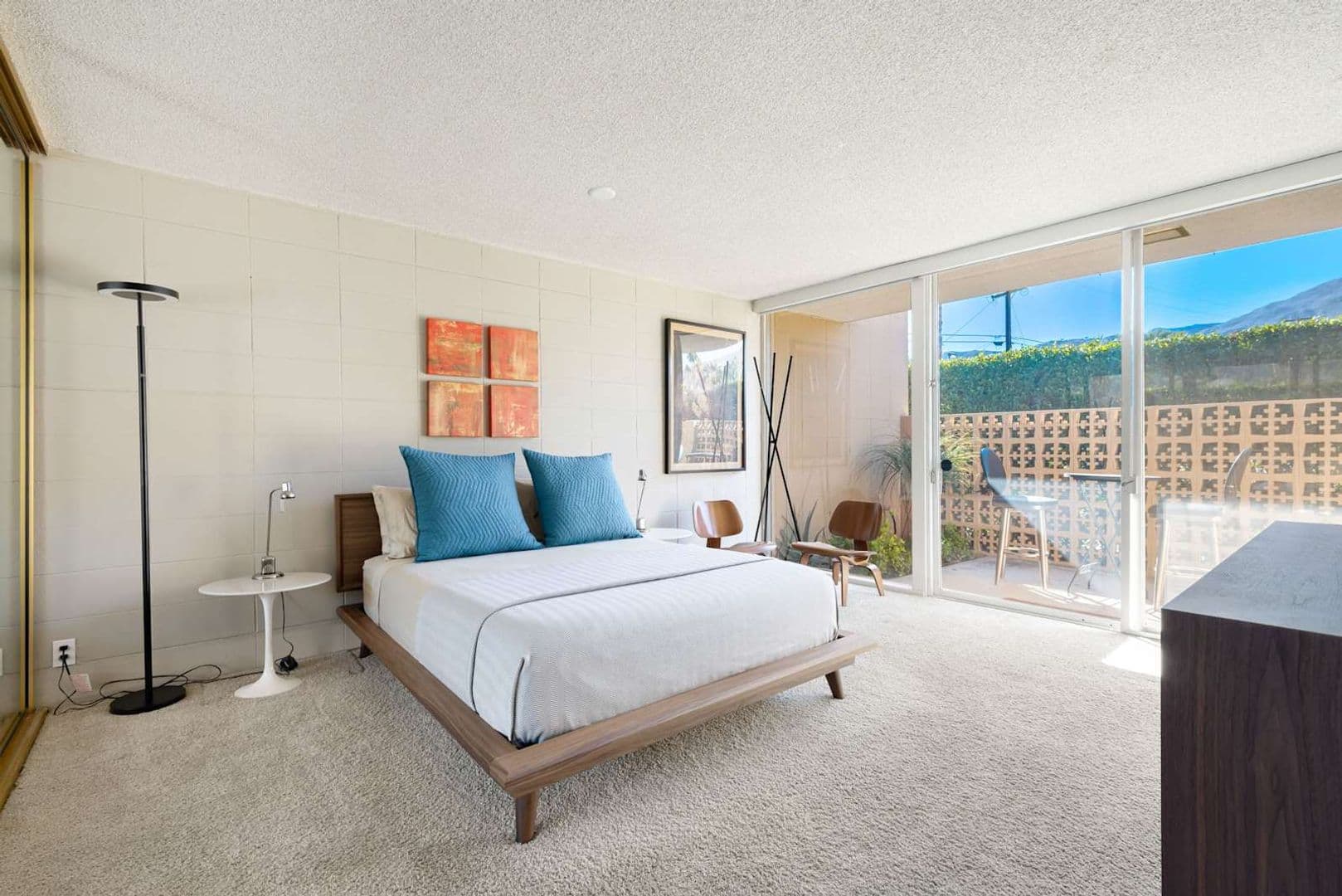 Palm Desert House: 815 Sandpiper Street