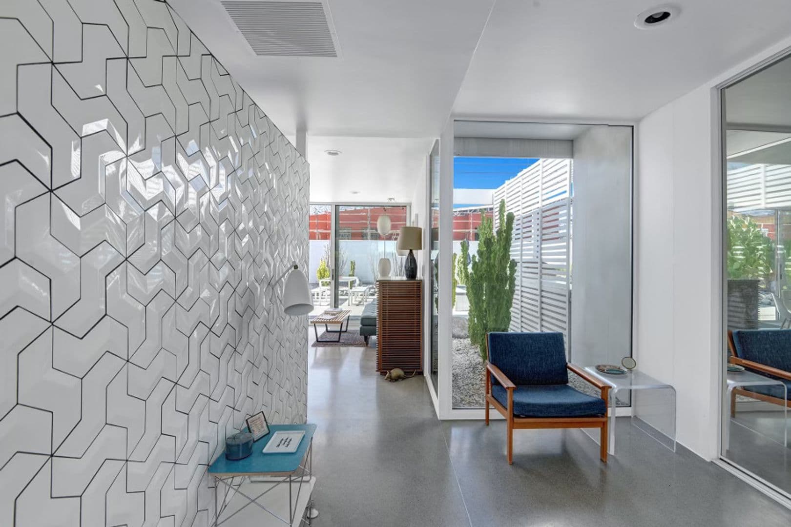 Palm Springs House: 3133 N Sunnyview Dr