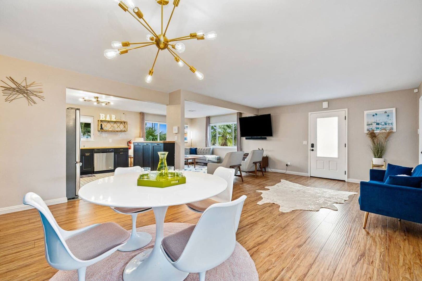 Palm Springs House: 2525 N Cerritos Rd