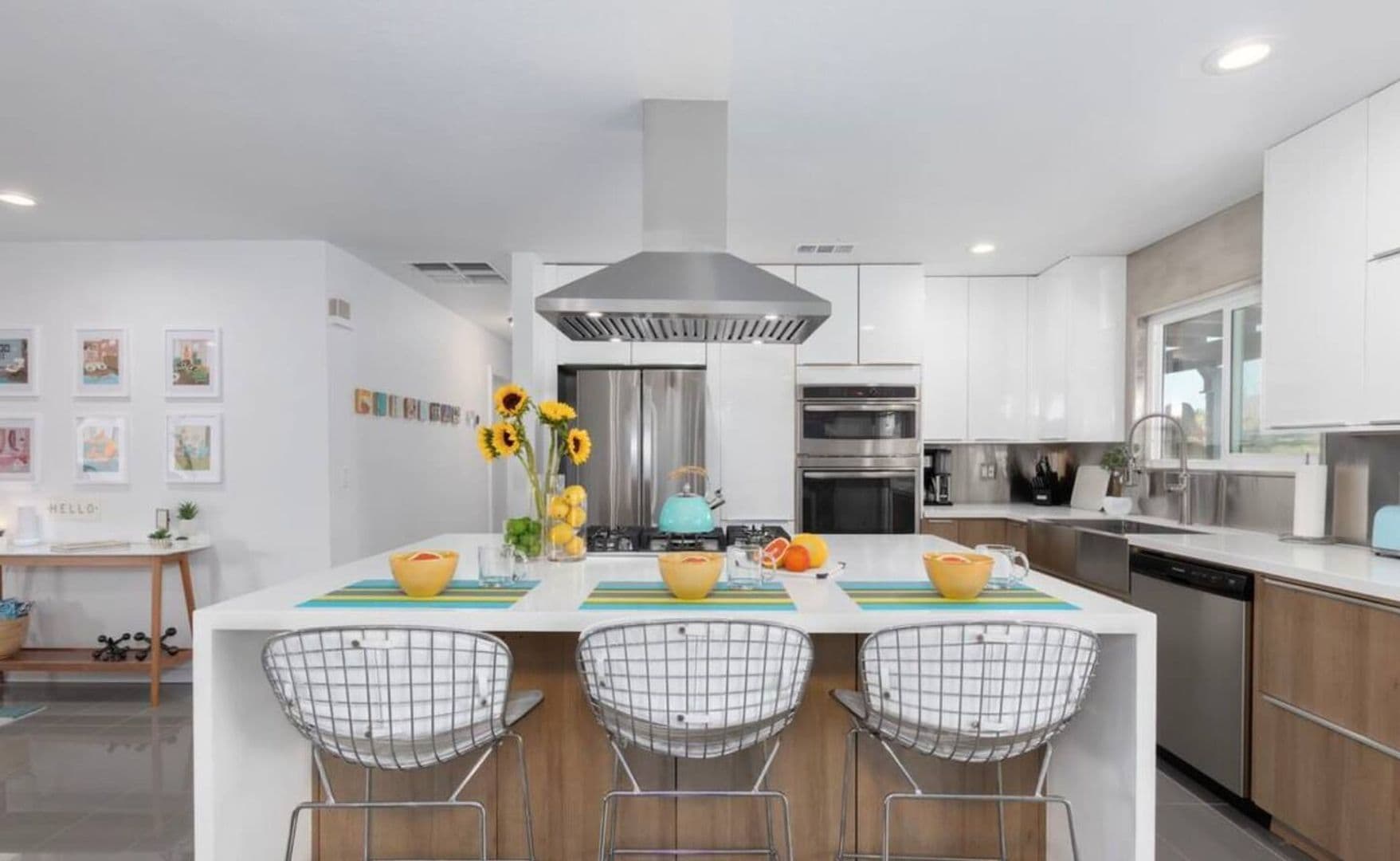 Palm Springs House: 2241 E Finley Rd
