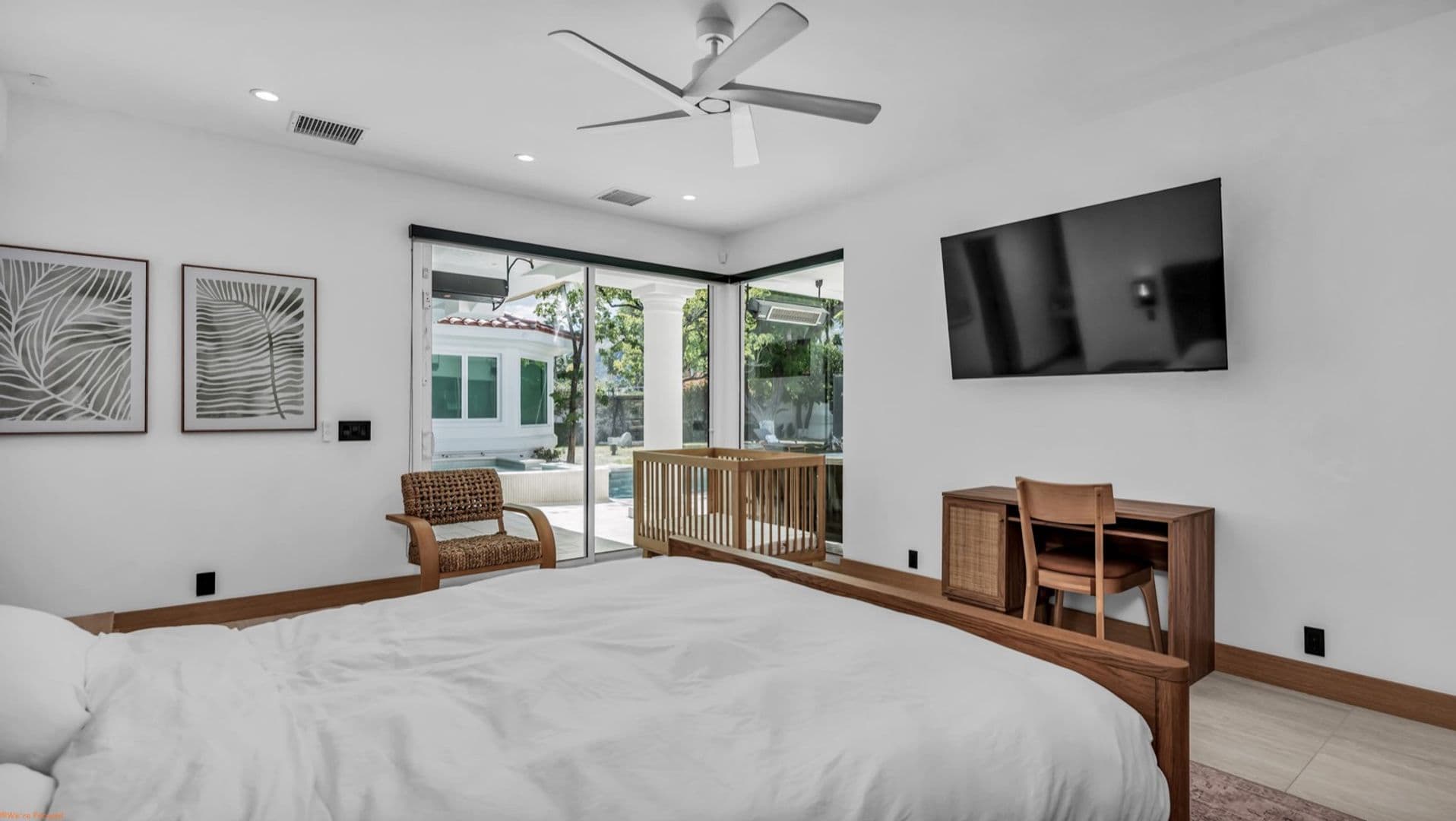 Palm Springs House: 875 Tamarisk Rd