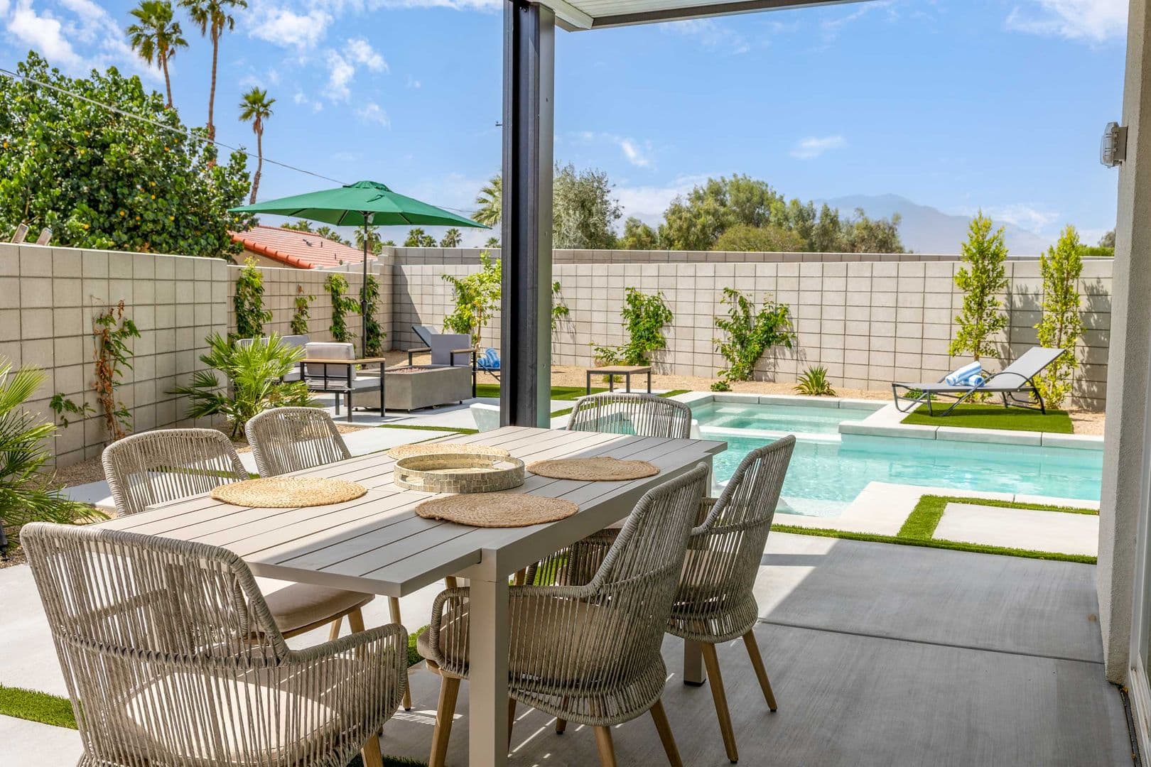 Bermuda Dunes House: 41891 Volare Court