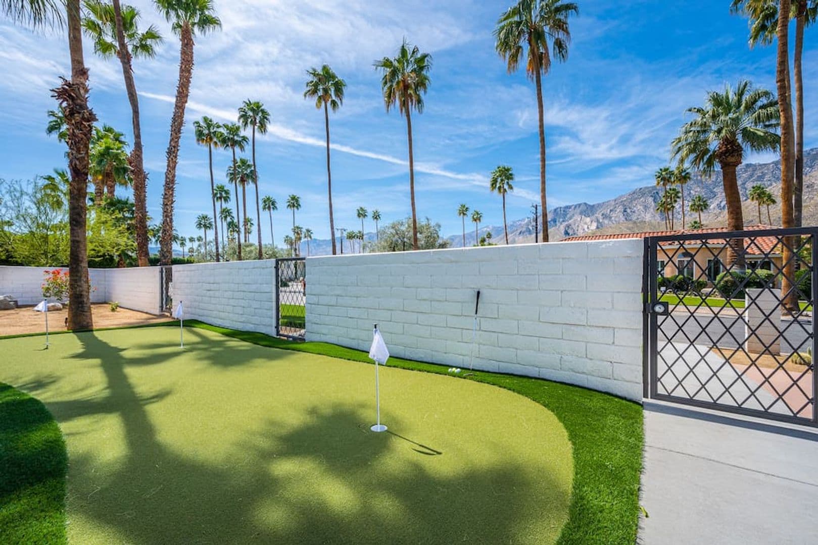 Palm Springs House: 1970 South Joshua Tree Place