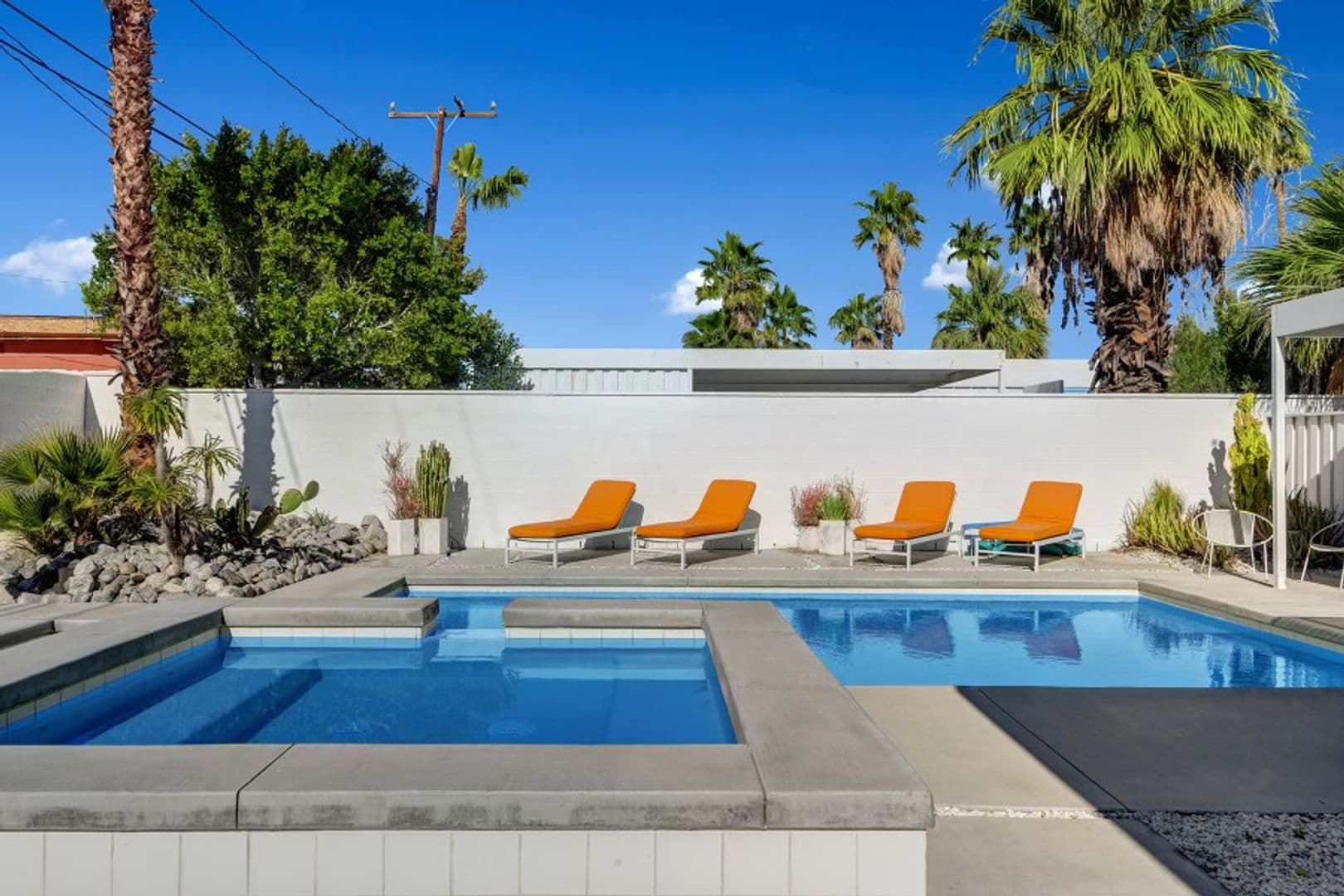 Palm Springs House: 3133 N Sunnyview Dr