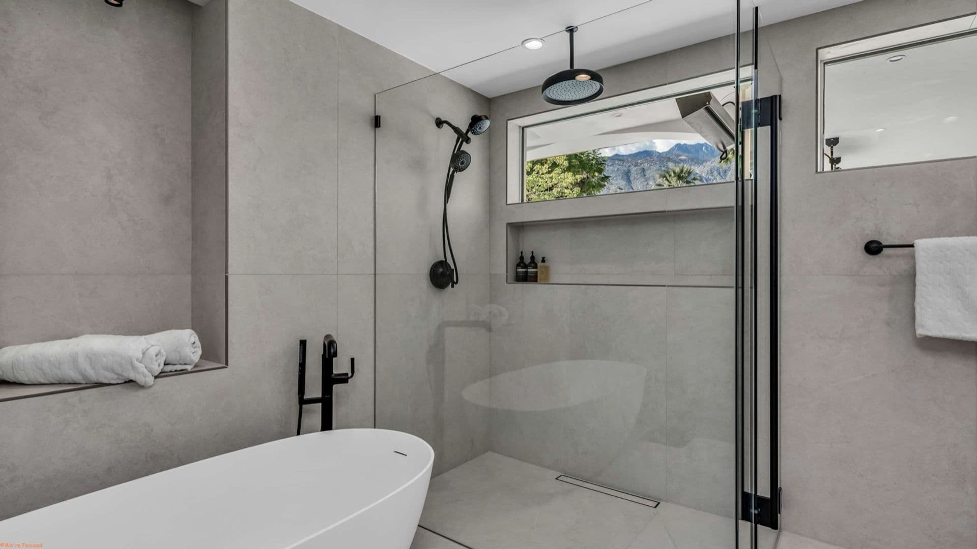 Palm Springs House: 875 Tamarisk Rd