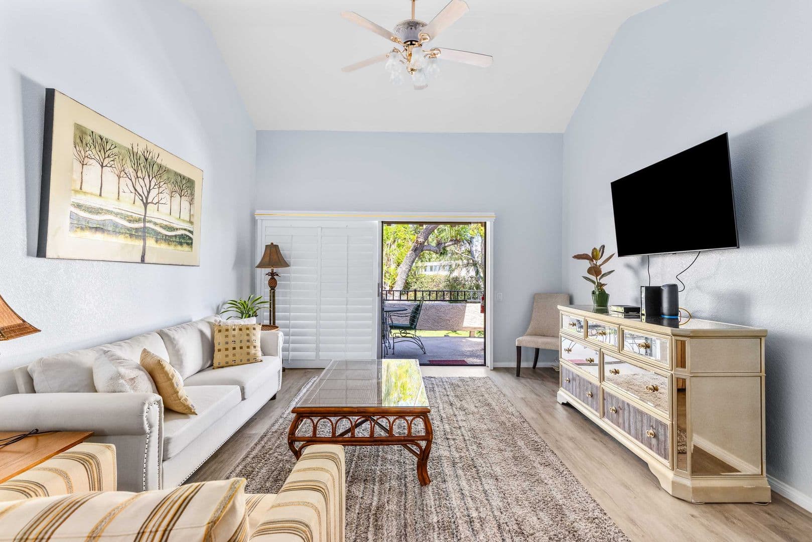 Palm Springs House: 2345 S Cherokee Way