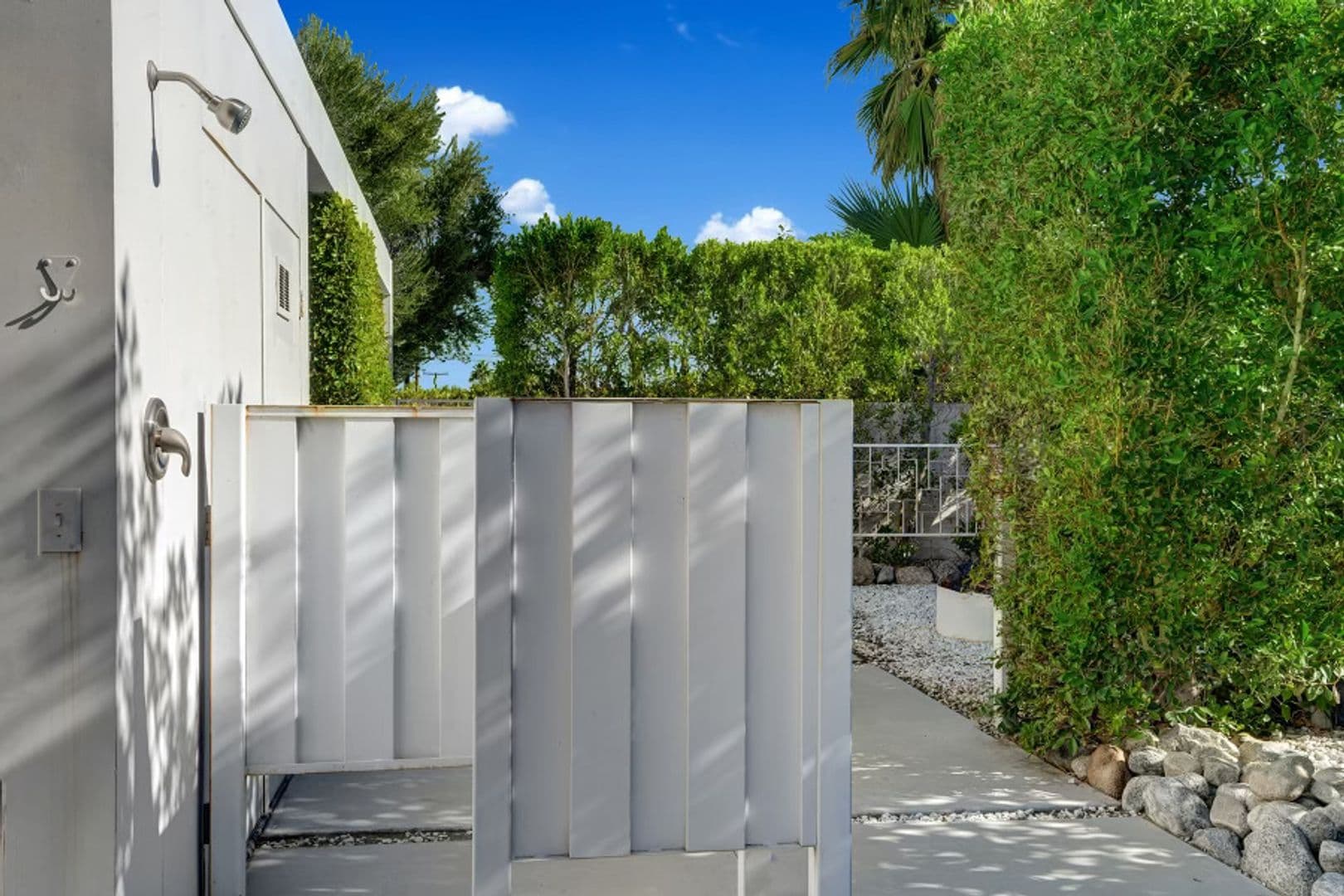 Palm Springs House: 3133 N Sunnyview Dr
