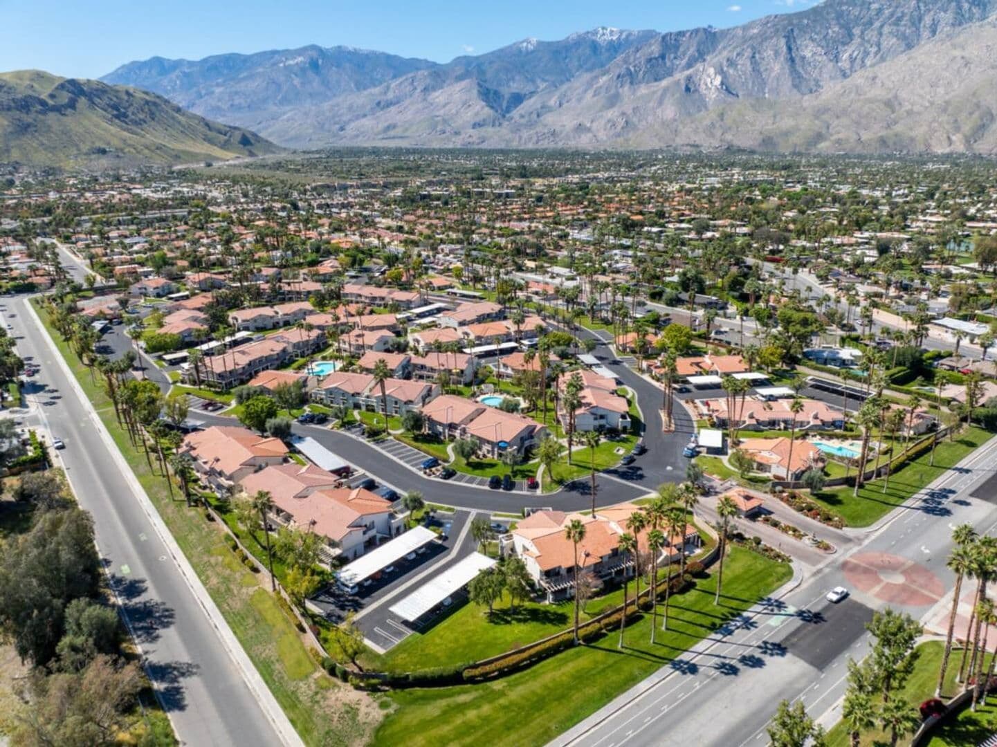 Palm Springs House: 2701 E Mesquite Ave