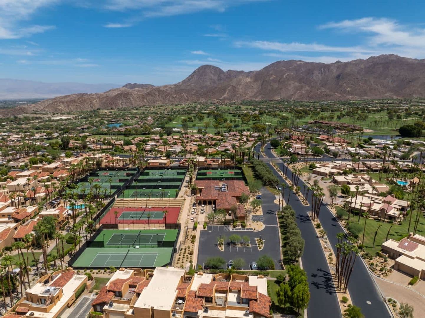 Palm Desert House: 48872 Quercus Ln