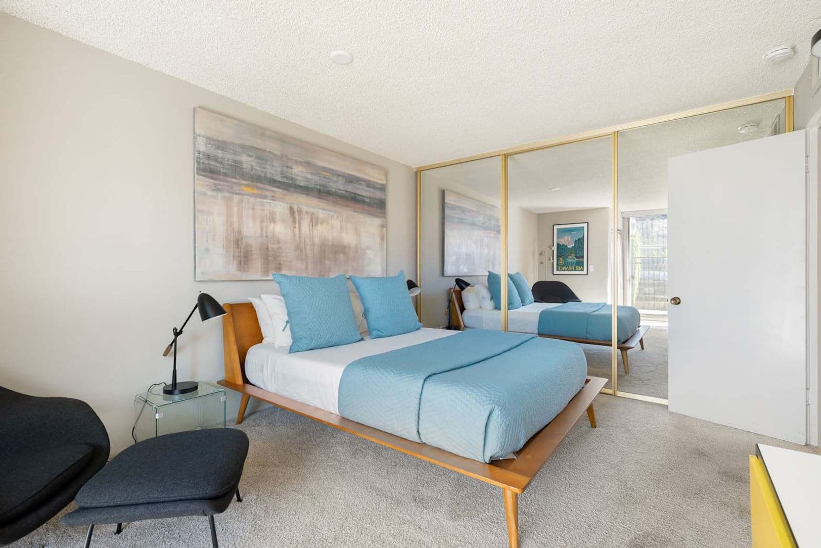 Palm Desert House: 815 Sandpiper Street