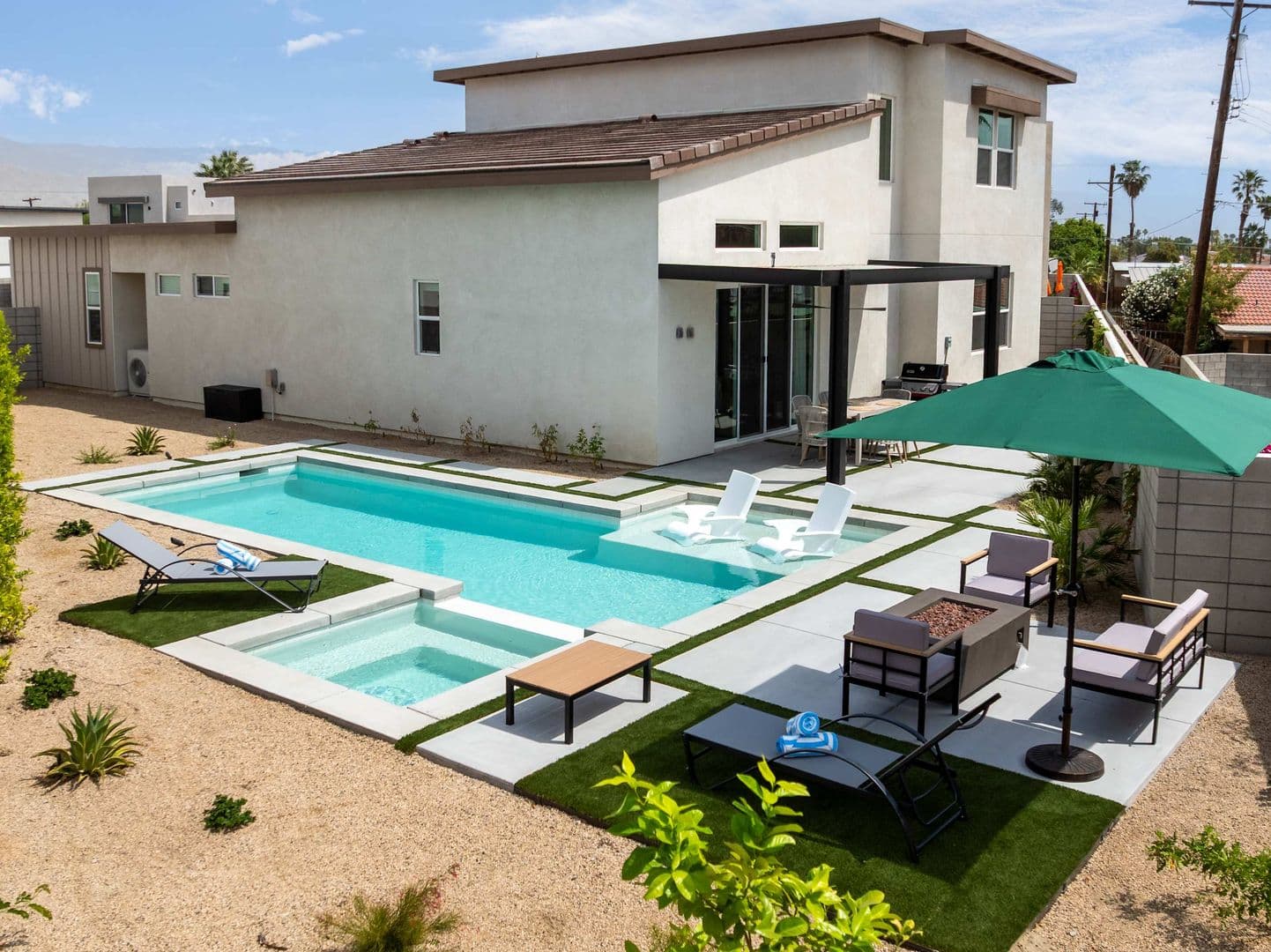 Bermuda Dunes House: 41891 Volare Court