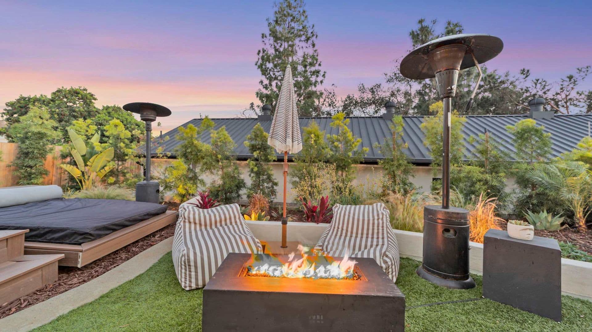 San Diego House: 5865 Cozzens Street