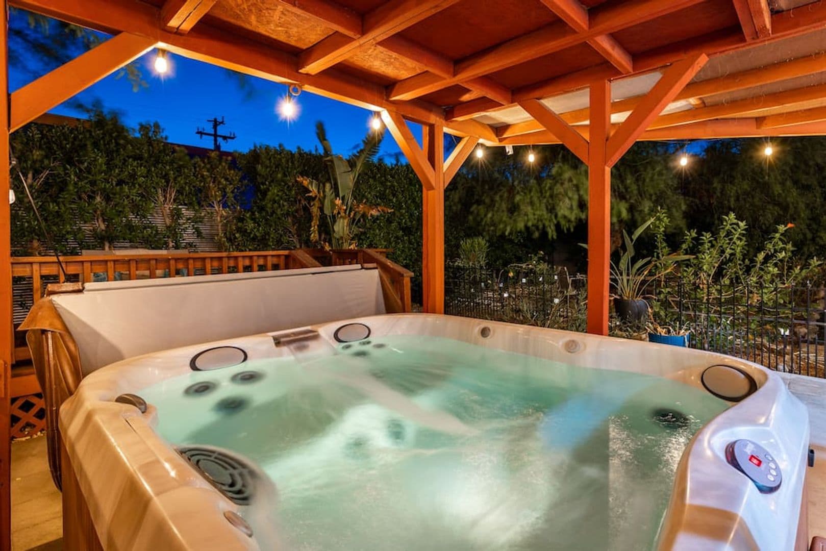 Palm Springs House: 2184 E Powell Rd