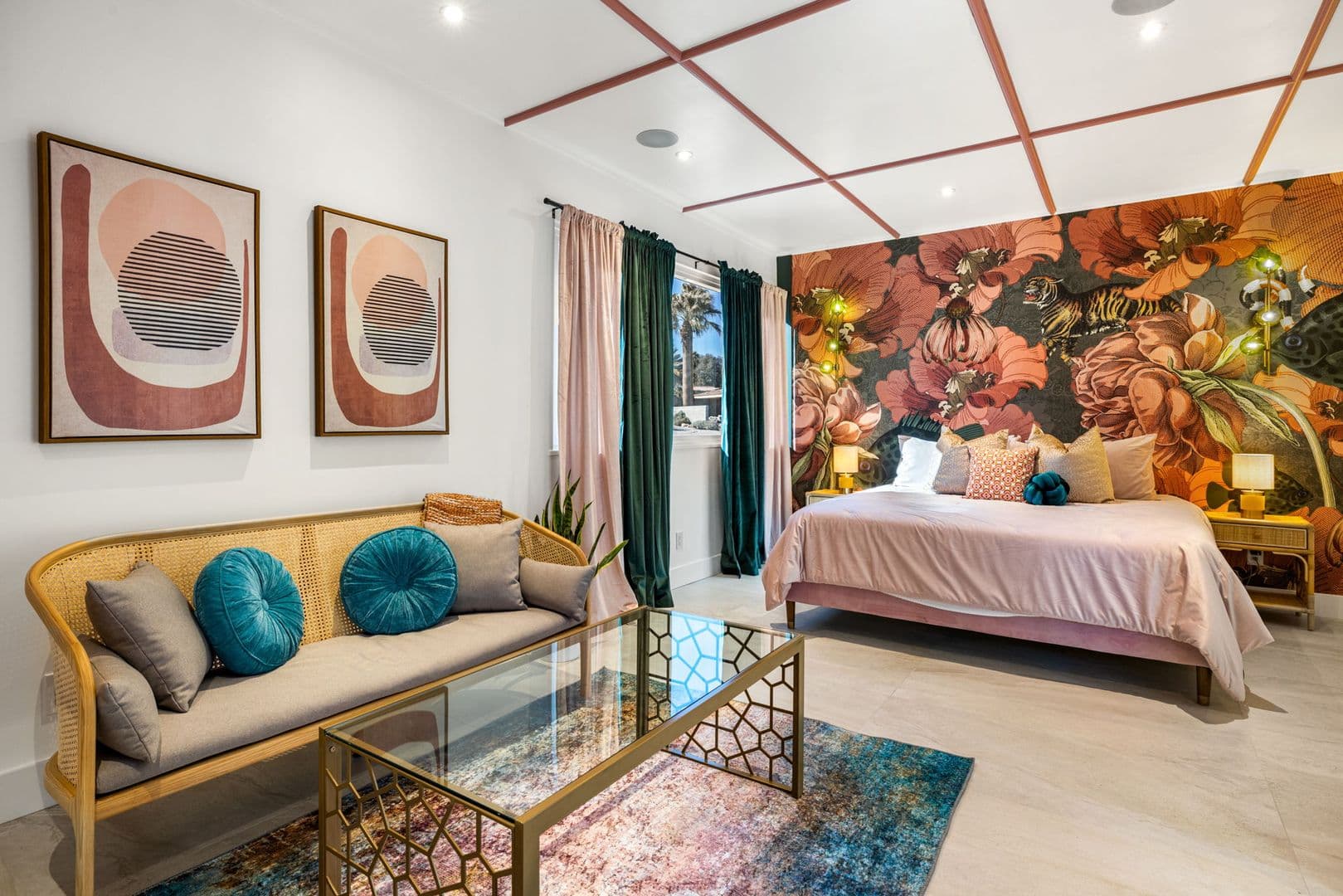 Palm Springs House: 2325 N Girasol Ave