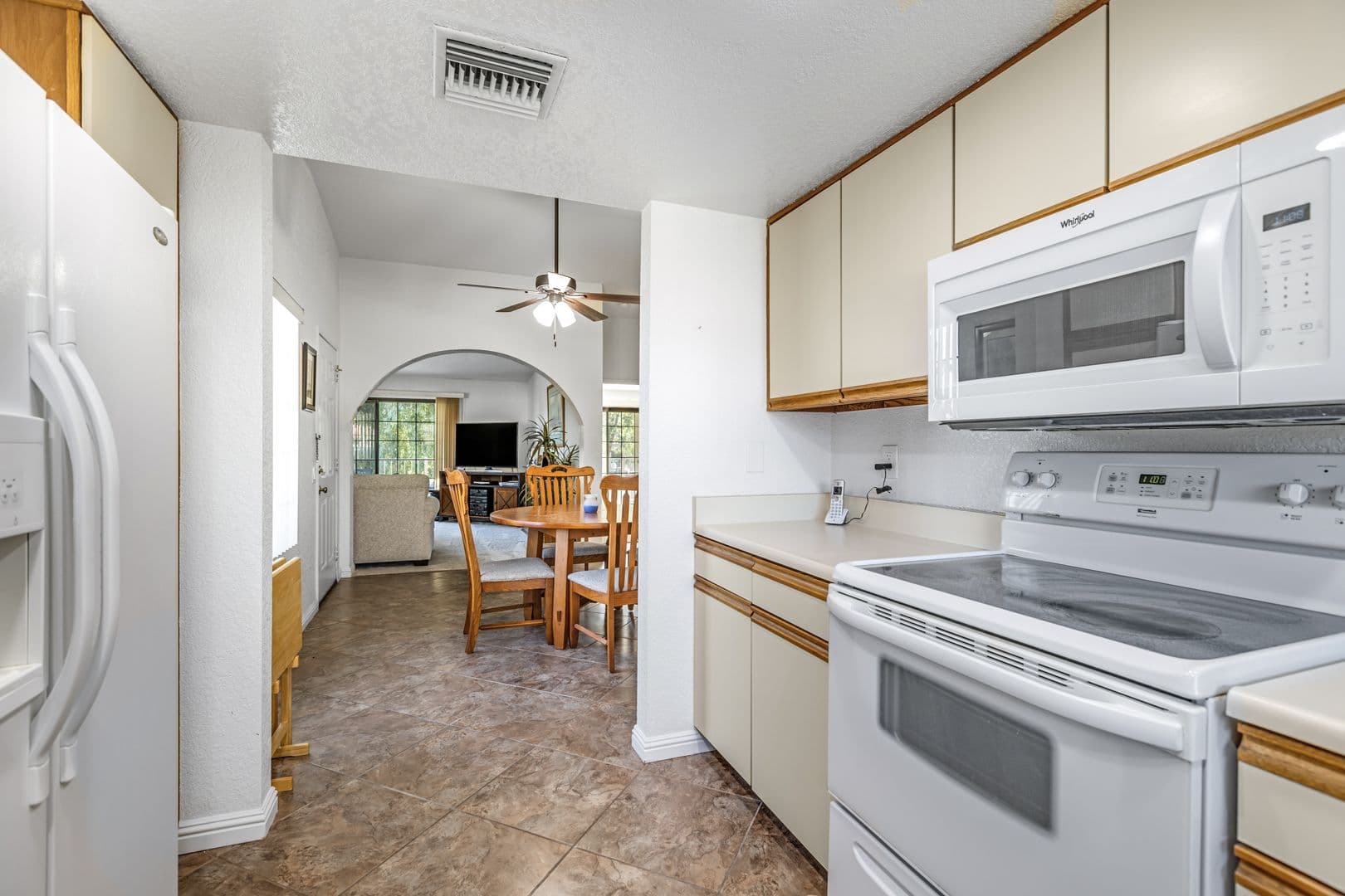 Palm Springs House: 2701 E Mesquite Ave. E-24