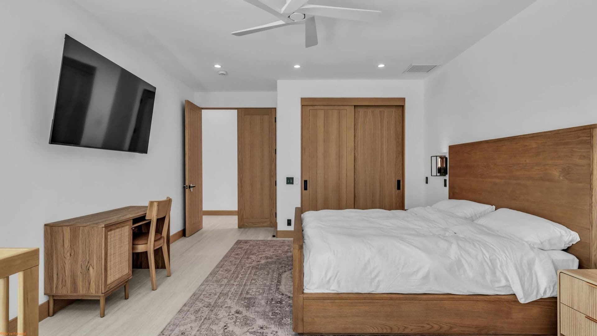 Palm Springs House: 875 Tamarisk Rd